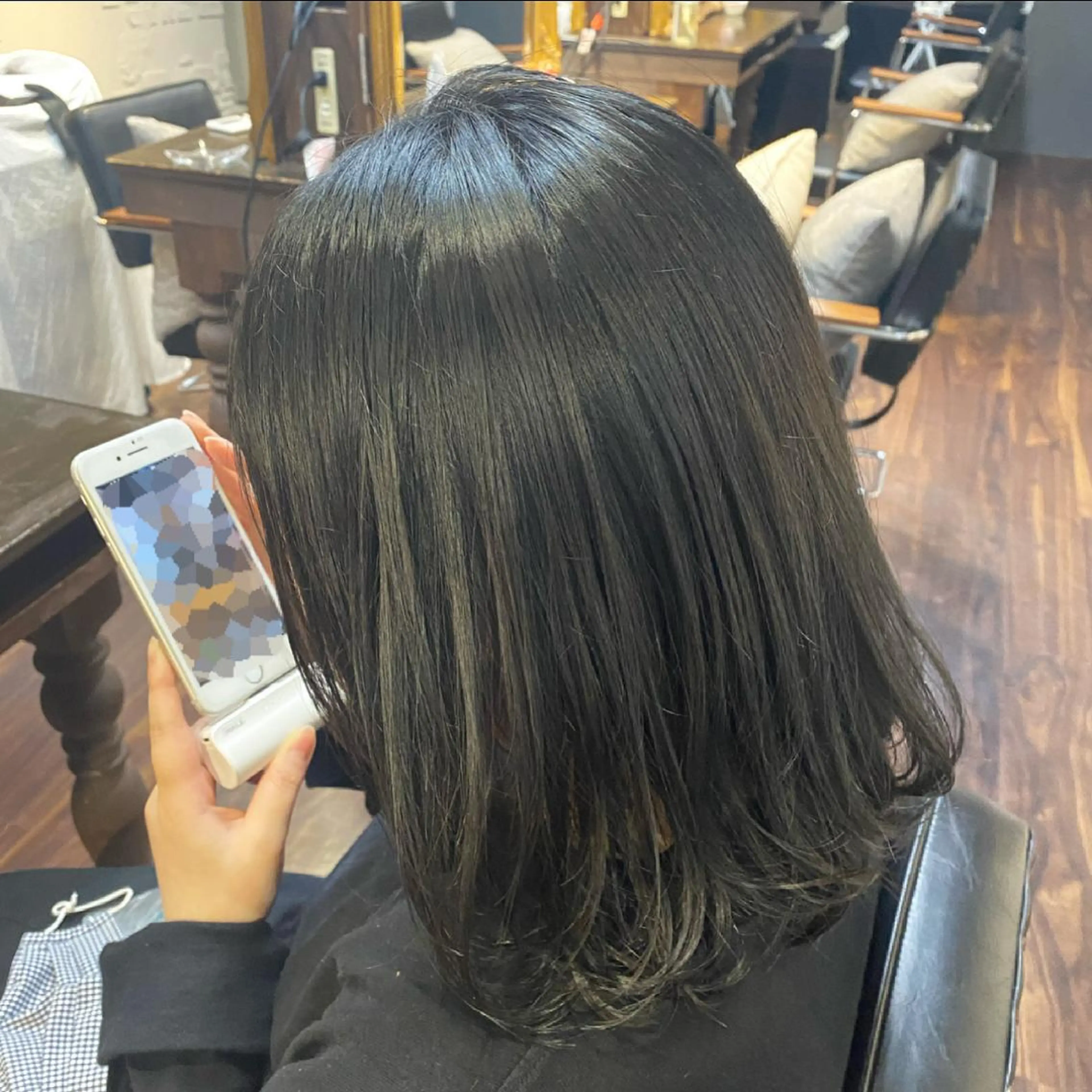 ミディアム カラー レイヤーカット×髪質 改善🇰🇷シオリのヘアスタイル