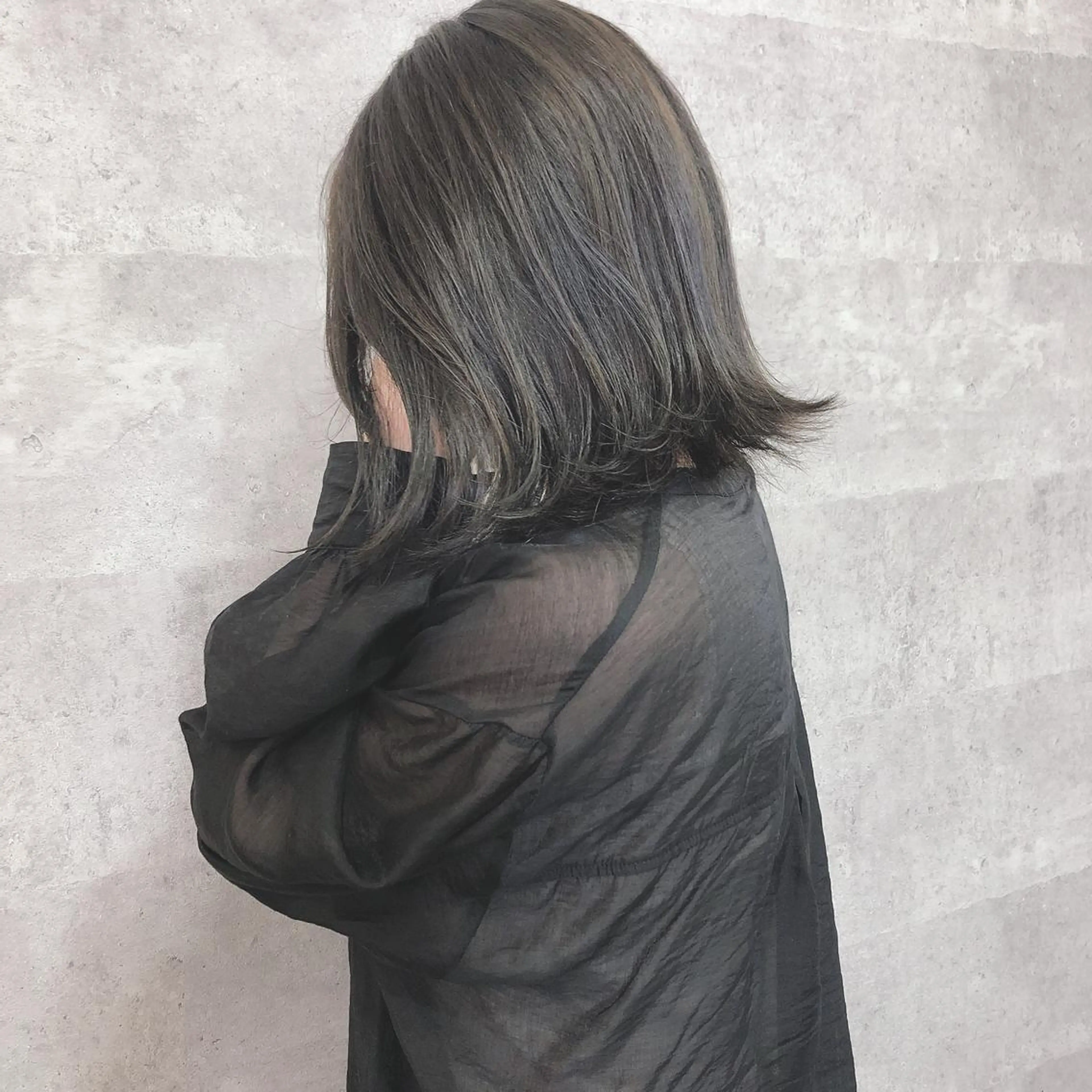 ミディアム カラー 髪質改善 中川　翔のヘアスタイル