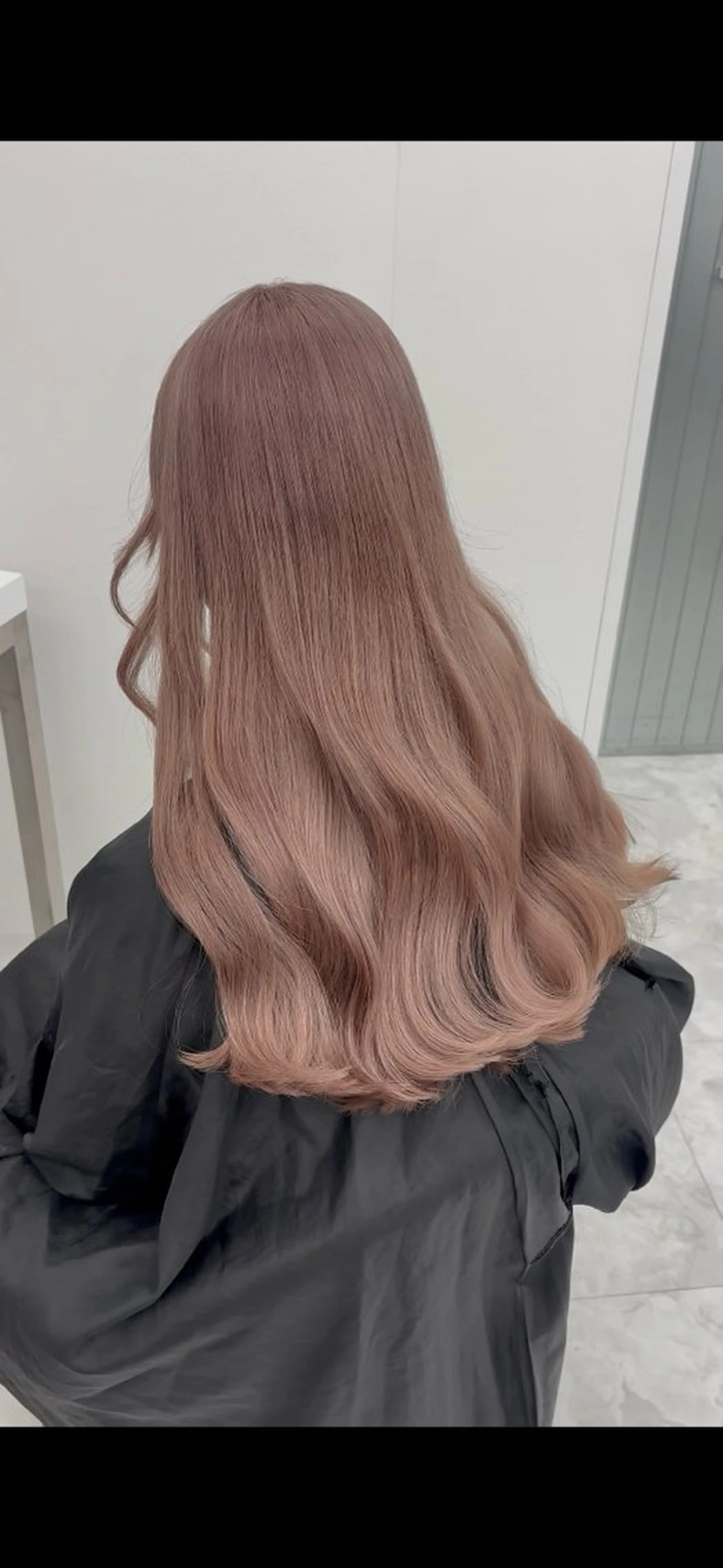 ロング カラー ブリーチ/ハイトーン /レイヤーのヘアスタイル