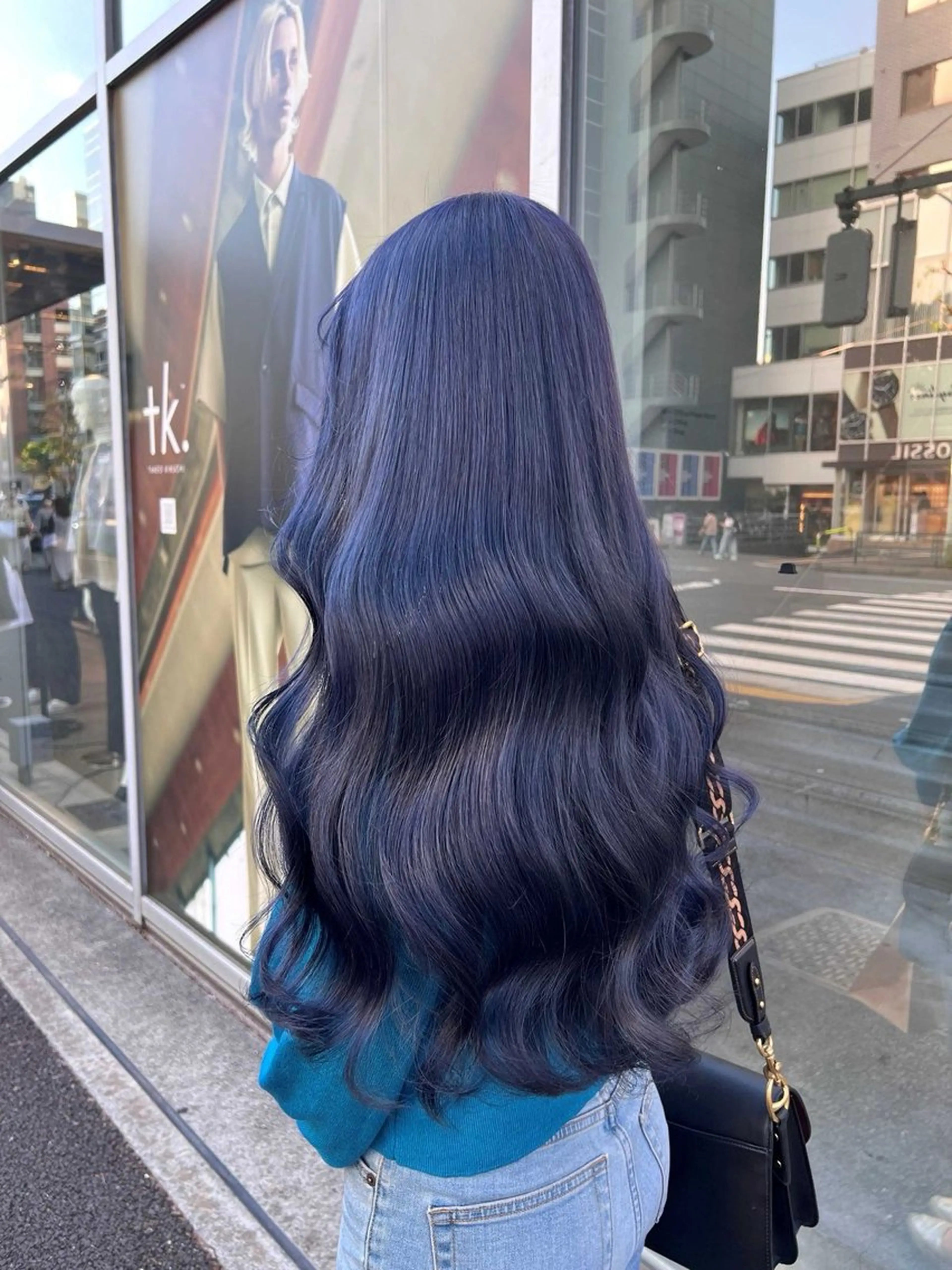 セミロング カラー ヘアアレンジ 🫧モテる💗ダメー ジレスハイトーン🫧のヘアスタイル