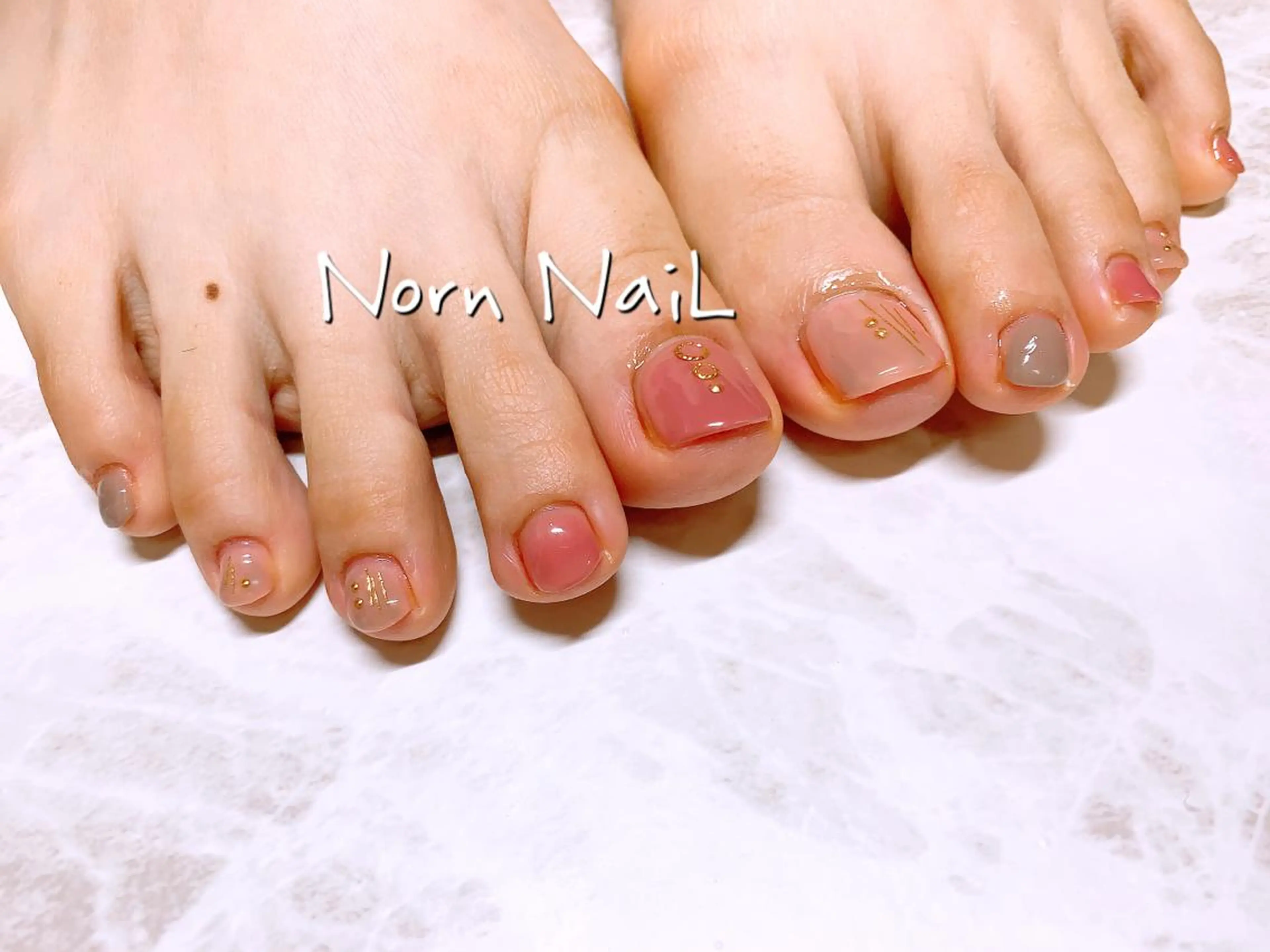 ネイル フットネイル U Ayaのネイルデザイン