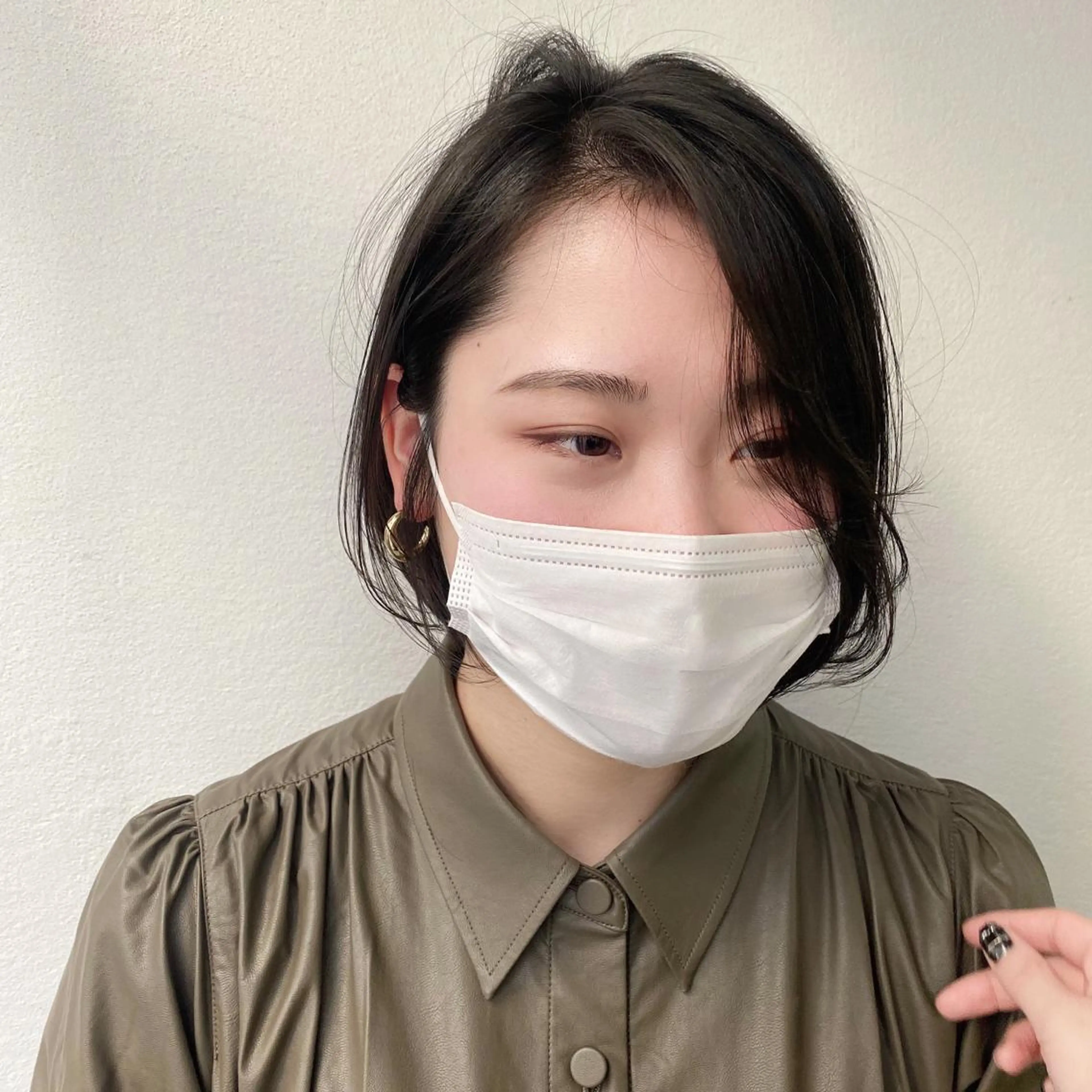 ショート カット ヘアカラー ボブ顔周り 韓国遠藤小雪のヘアスタイル