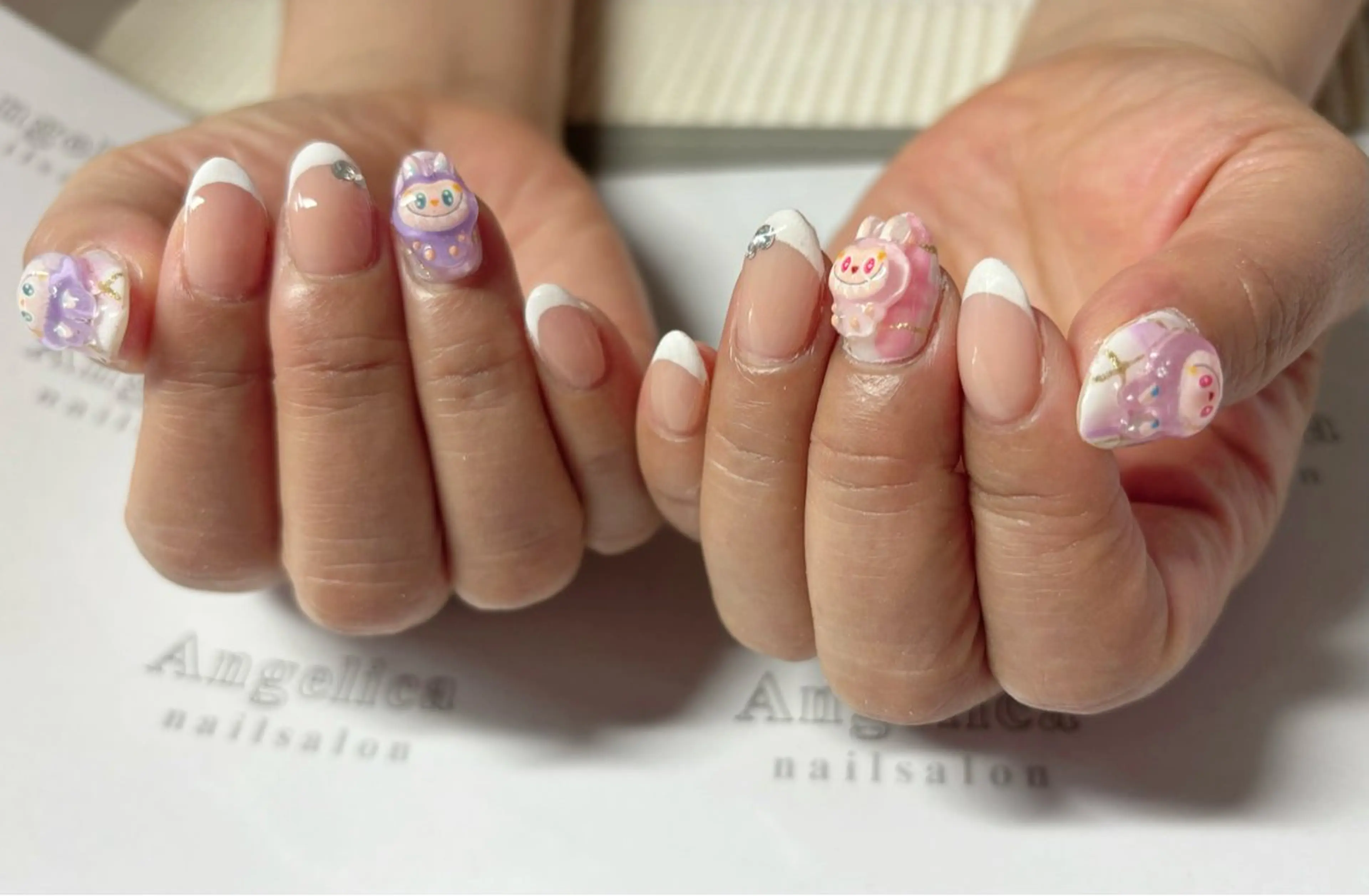 平日限定!パラジェル使用ラメグラデ➕キャラクターパーツ2個無料の写真