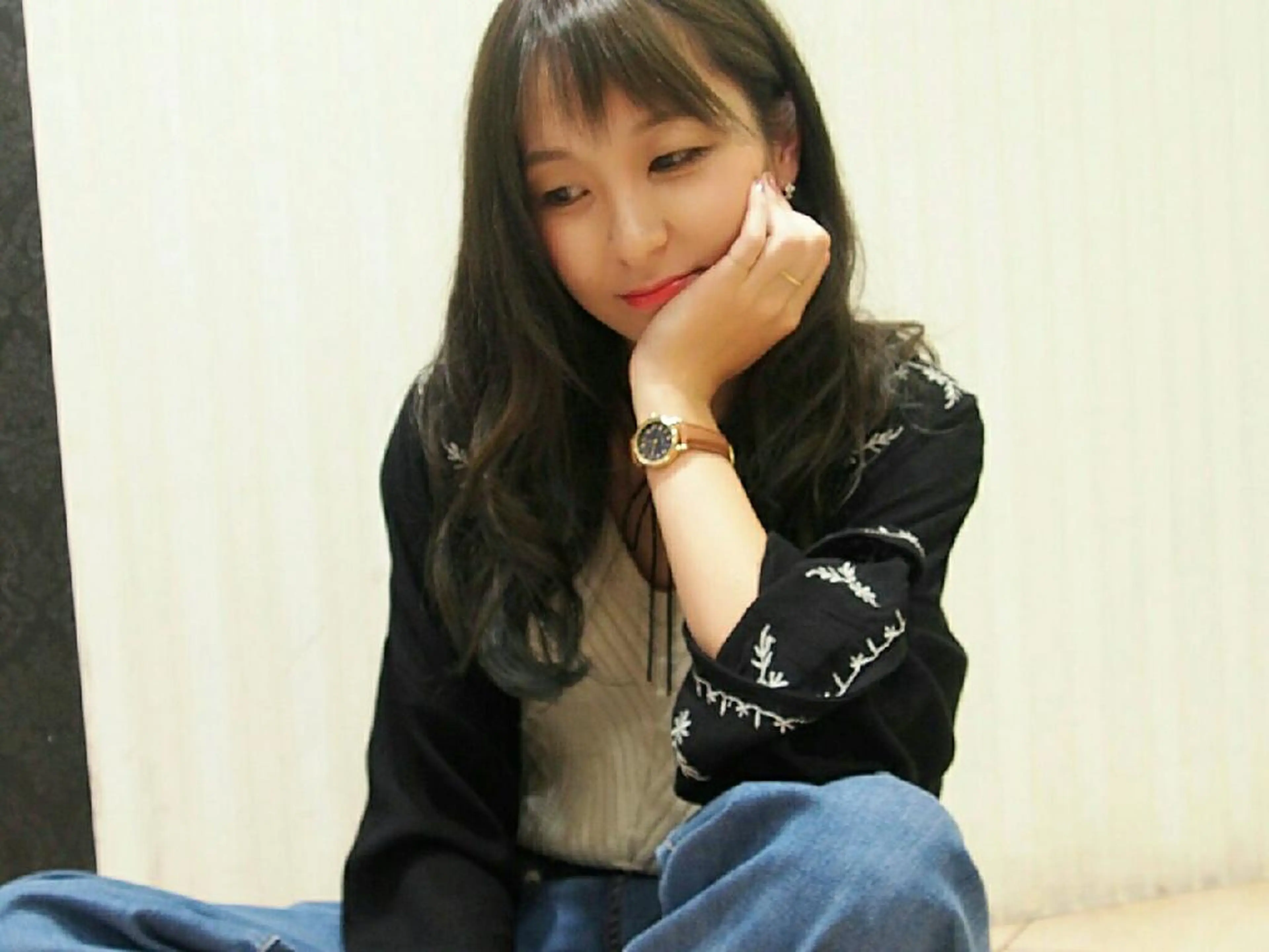 セミロング カラー ヘアアレンジ アッシュ 秋山 幸太のヘアスタイル