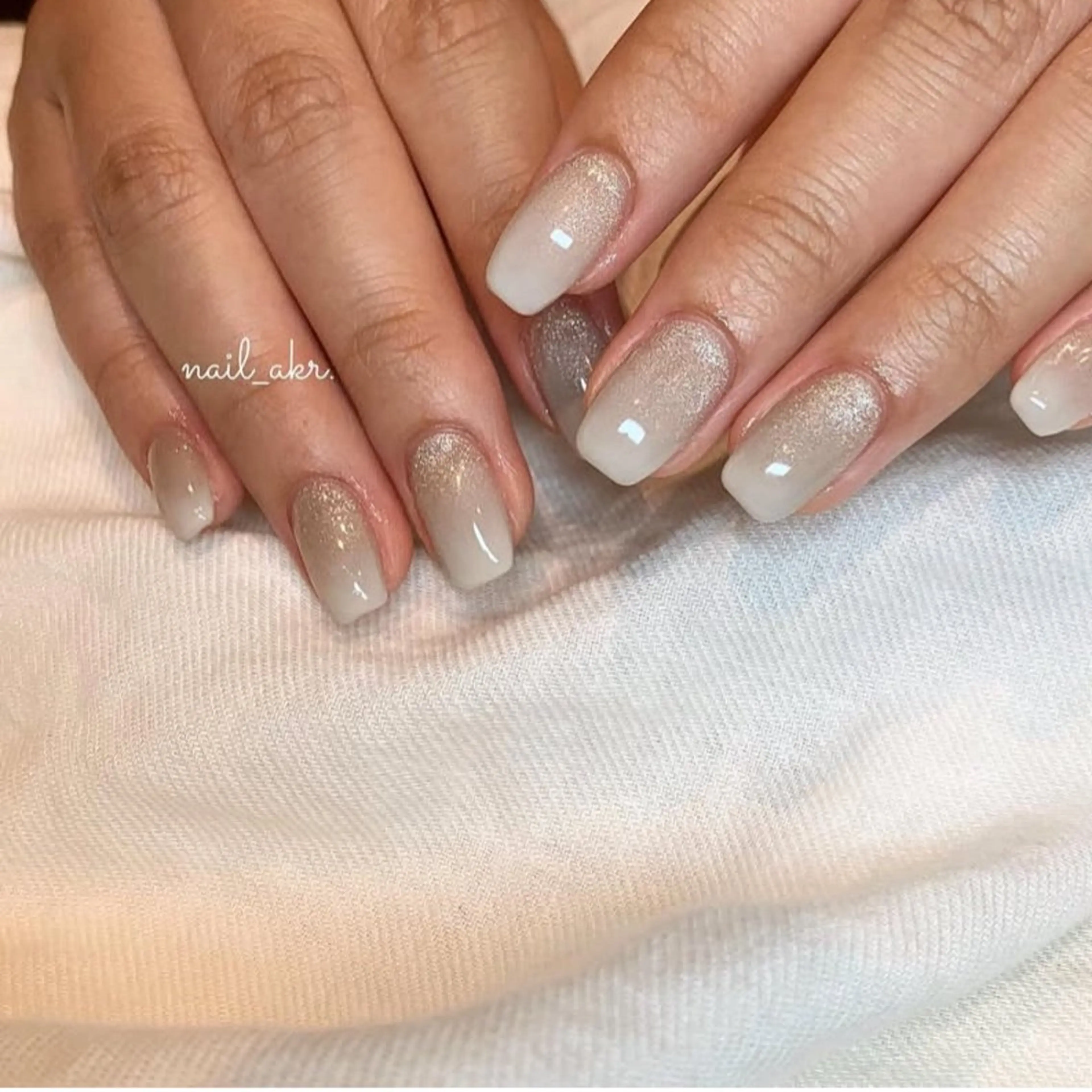 ネイル グラデーション マグネットネイル nailAVANCE akariのネイルデザイン