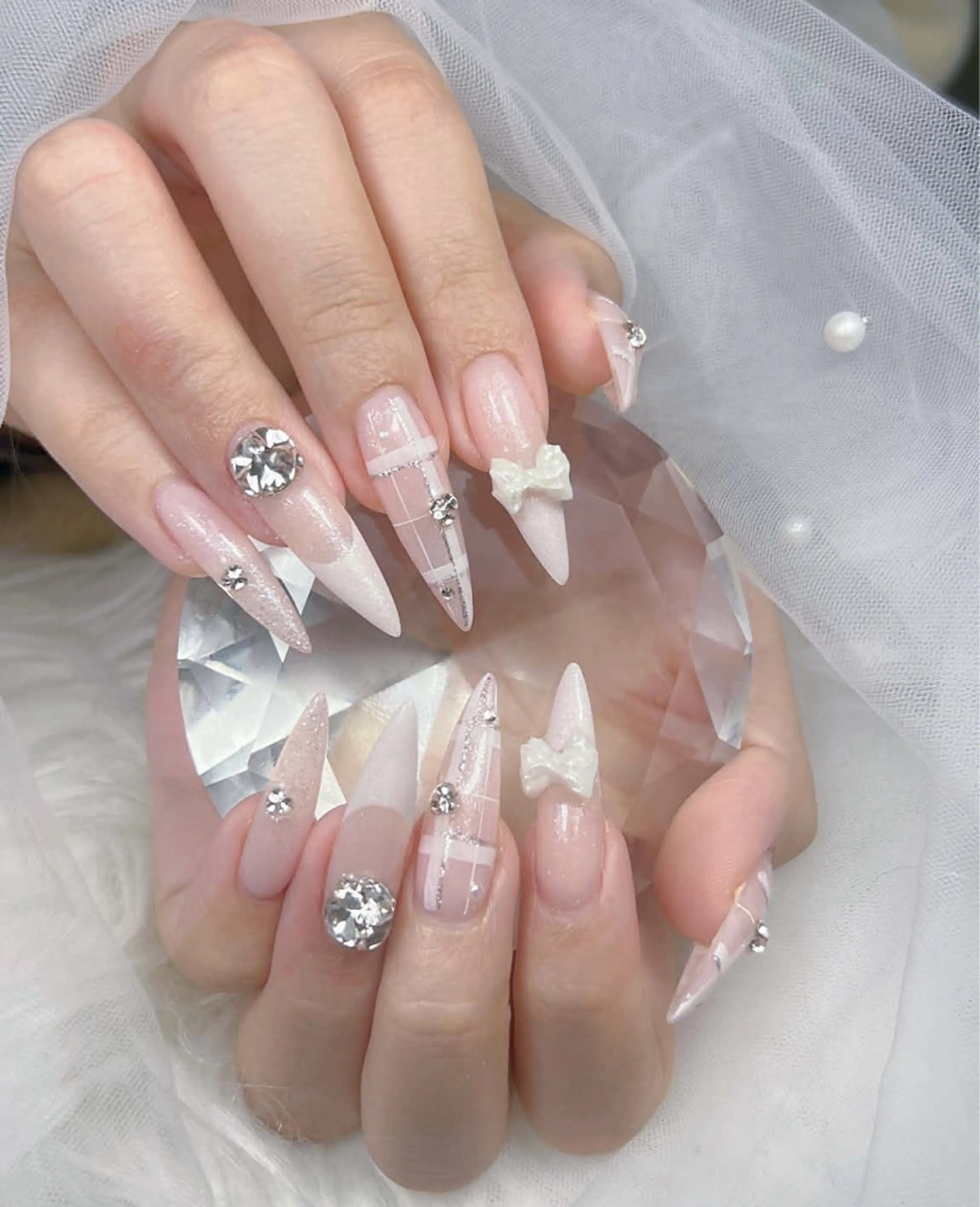 ネイル アートネイル オーロラネイル チークネイル 長さ出し フットネイル Miya _nailのネイルデザイン