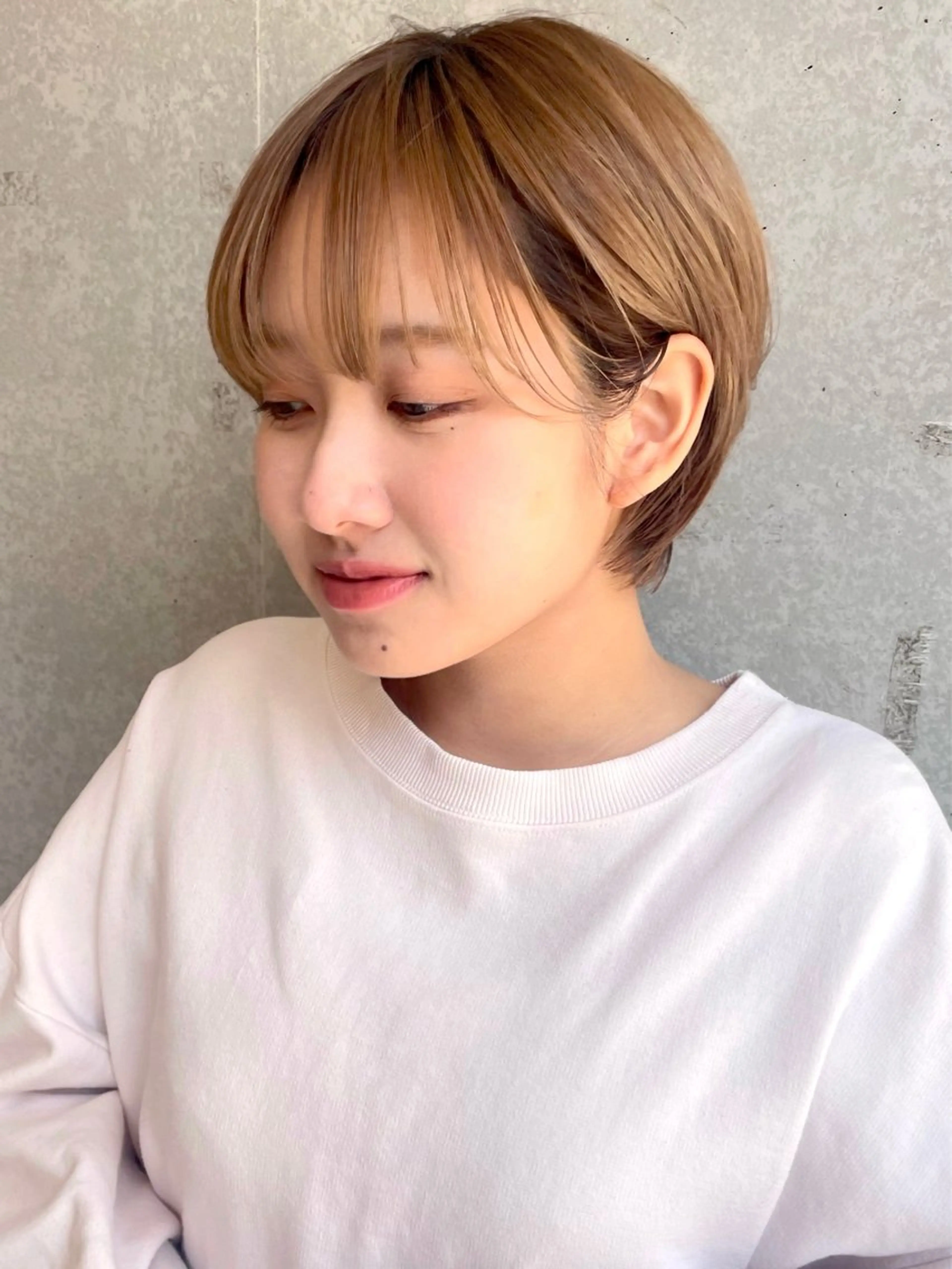 ショート カラー ショートボブ 丸みショート 透明感カラー ボブ ショートヘア 三鷹で1番ショート ボブをカットする新谷のヘアスタイル