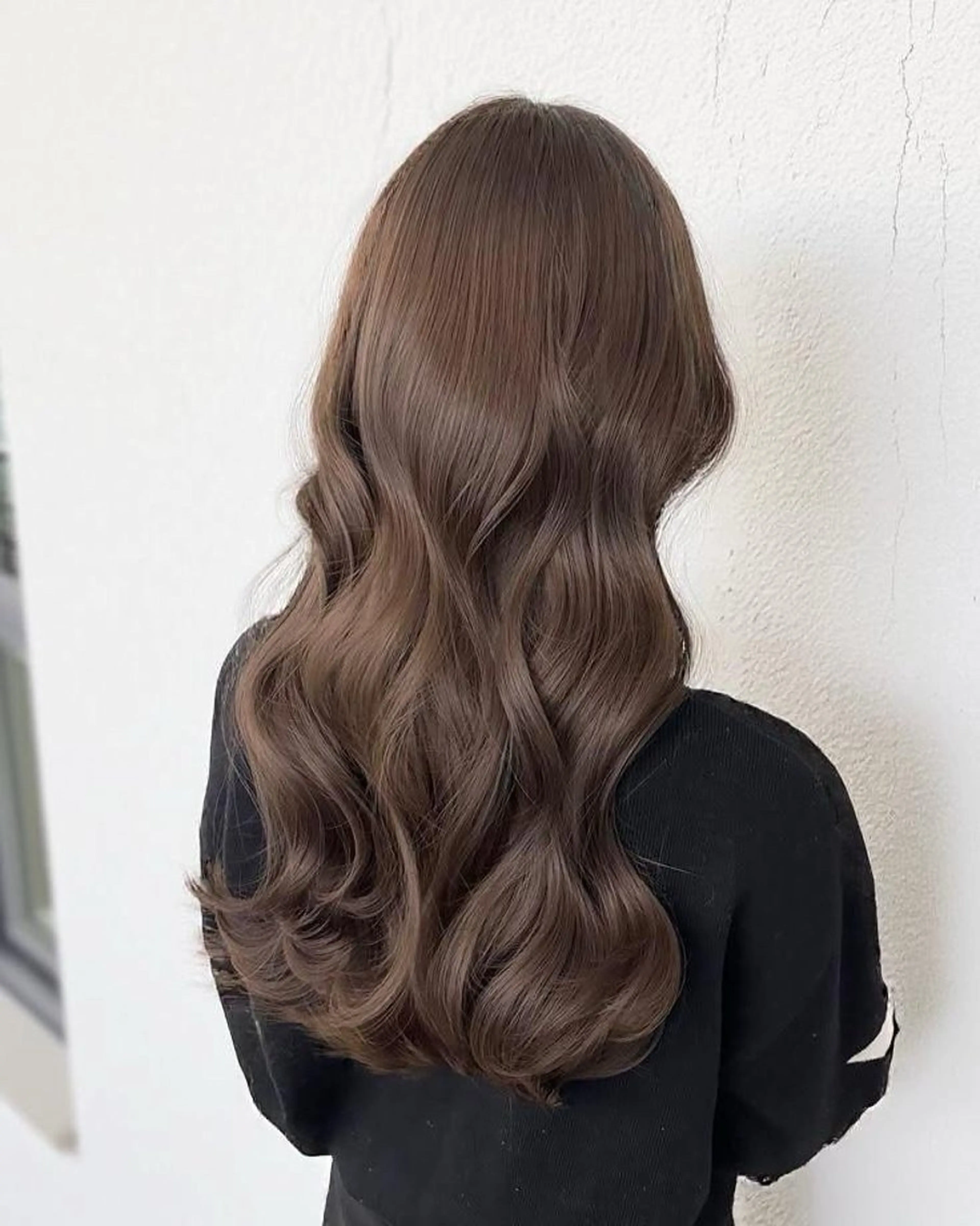 ロング カラー 杉下 愛純のヘアスタイル