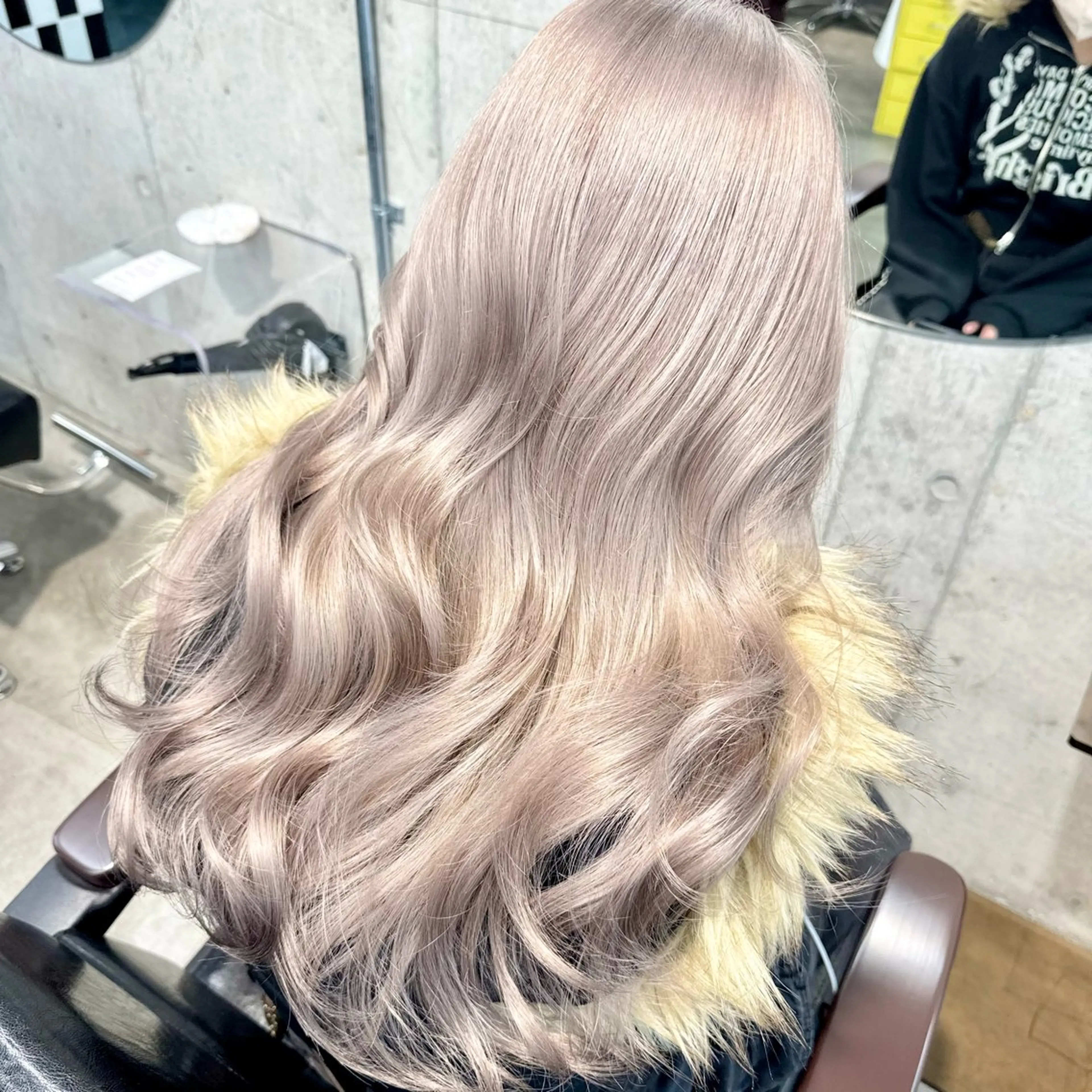 【全体ブリーチする方!!】✨🎀ダブルカラー(ケアブリーチ込)➕カット➕高保湿トリートメント🎀✨の写真