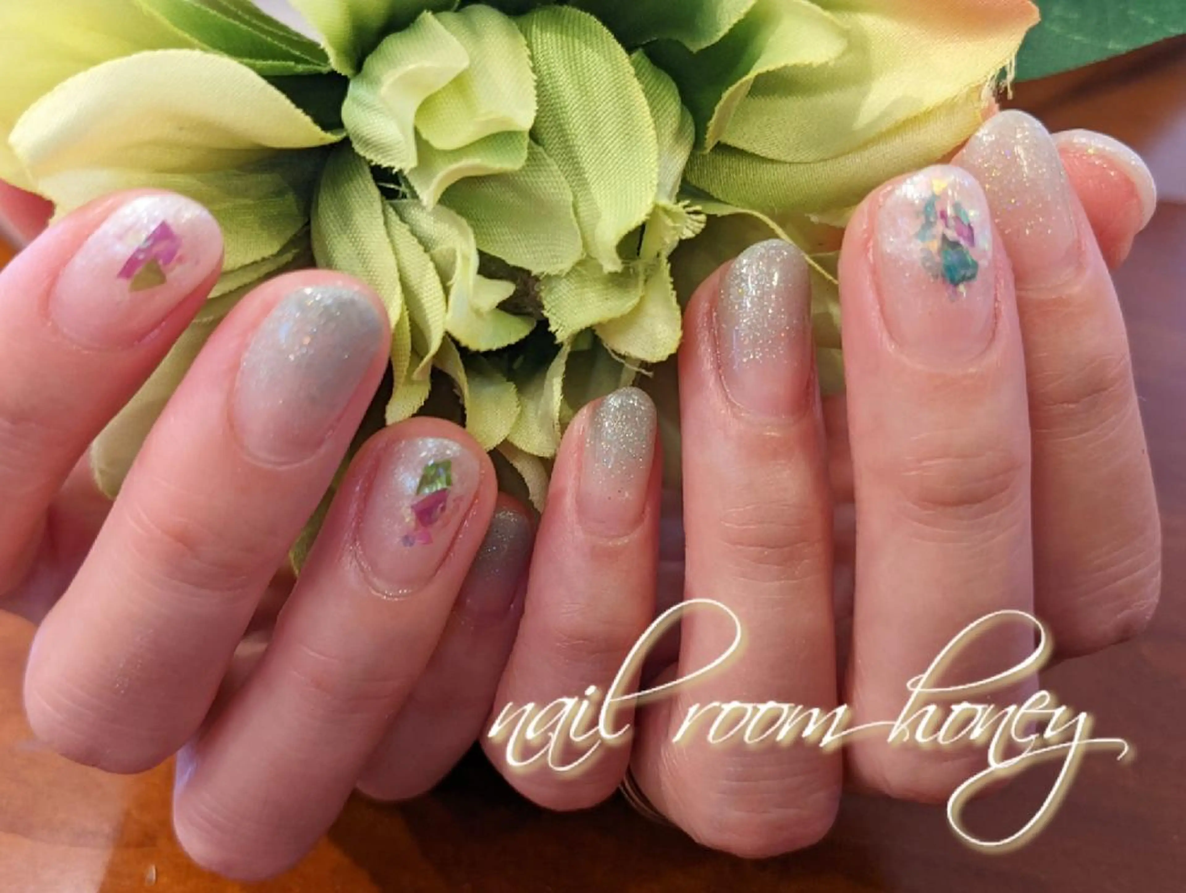 ネイル シンプルネイル nail room  honeyのネイルデザイン