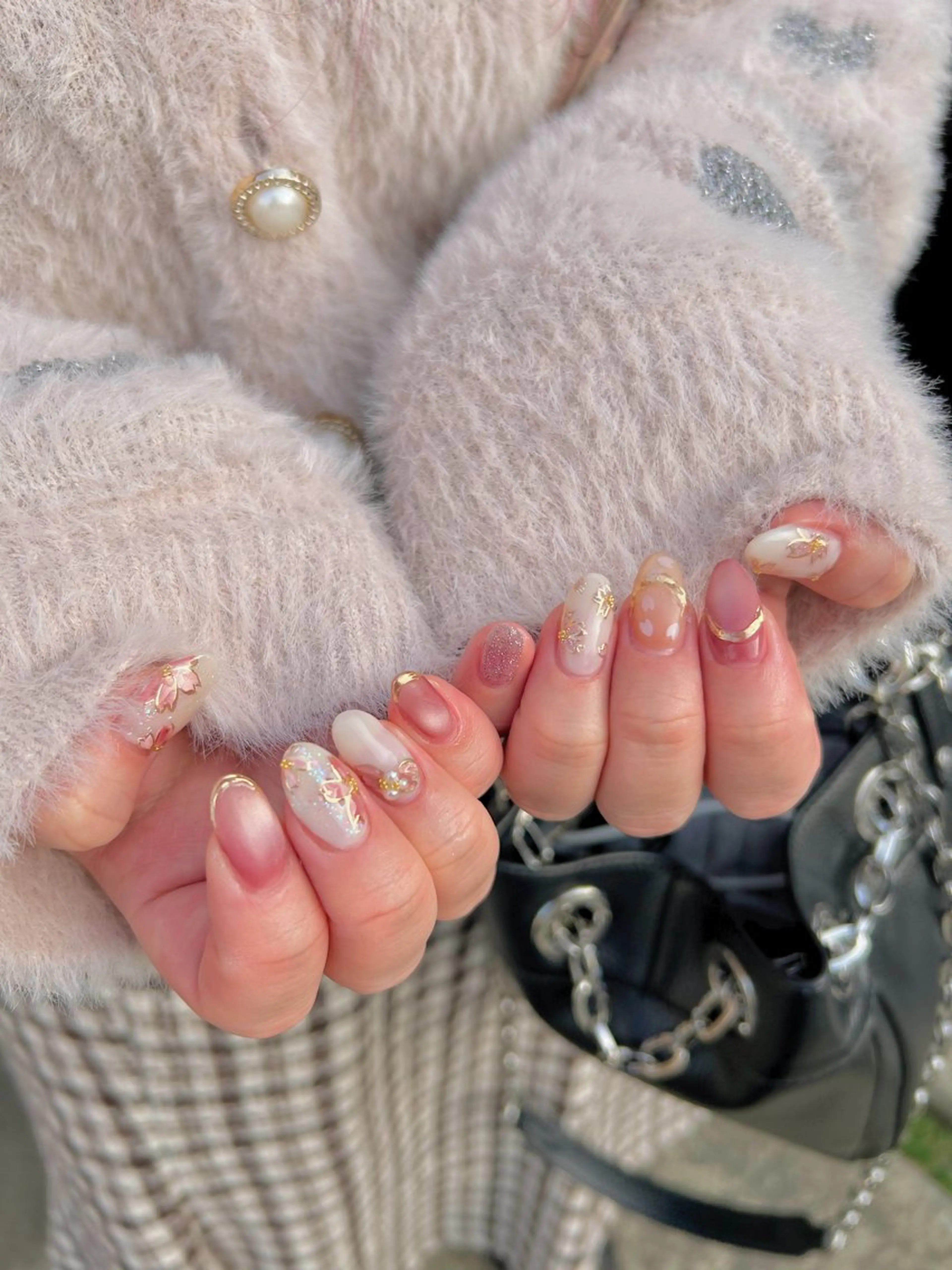 ネイル takara射水高岡 マグネット韓国ポップのネイルデザイン