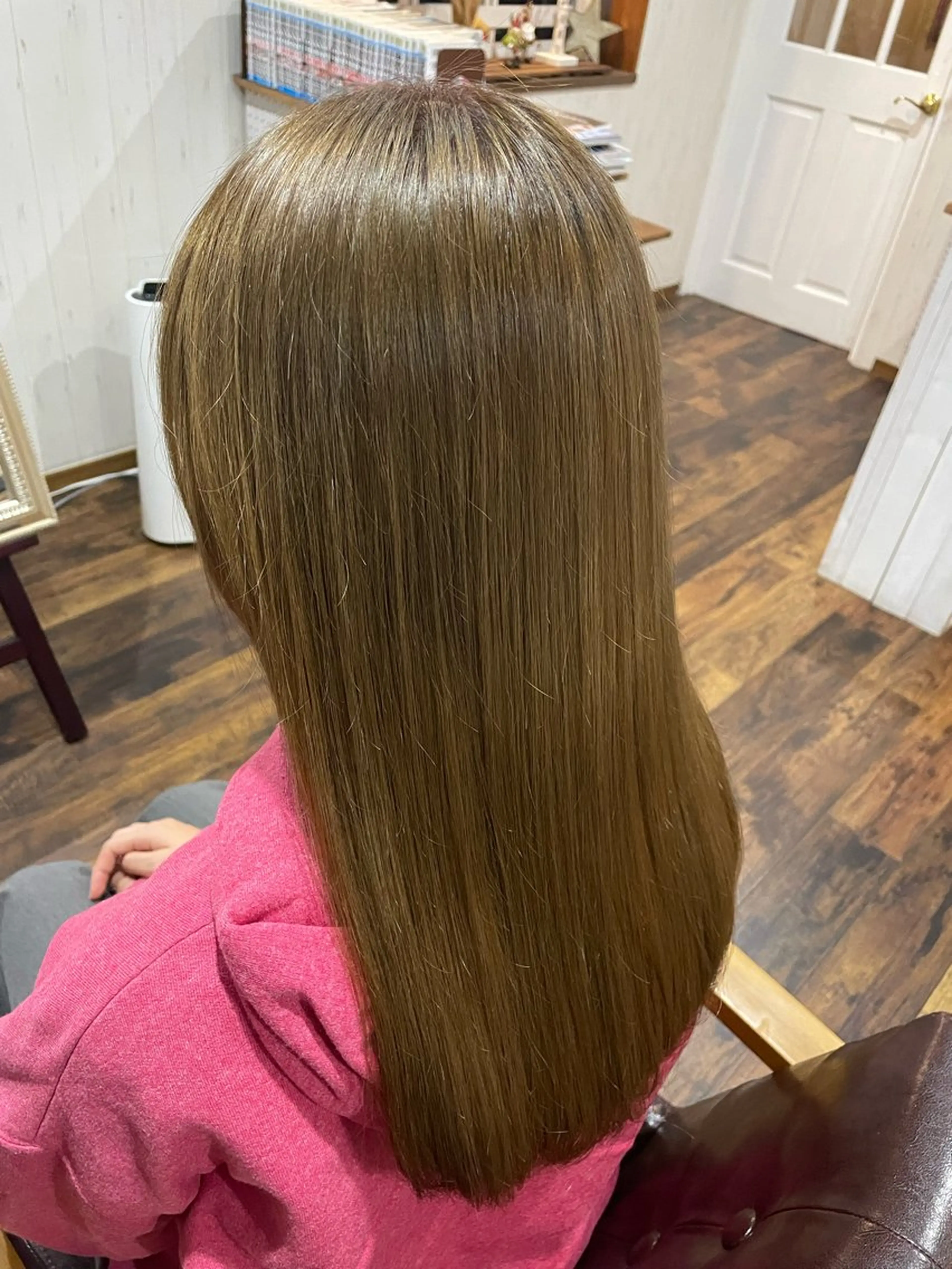 ロング カラー ブリーチ ケアブリーチ ダブルカラー トリートメント 西川 敏夫のヘアスタイル