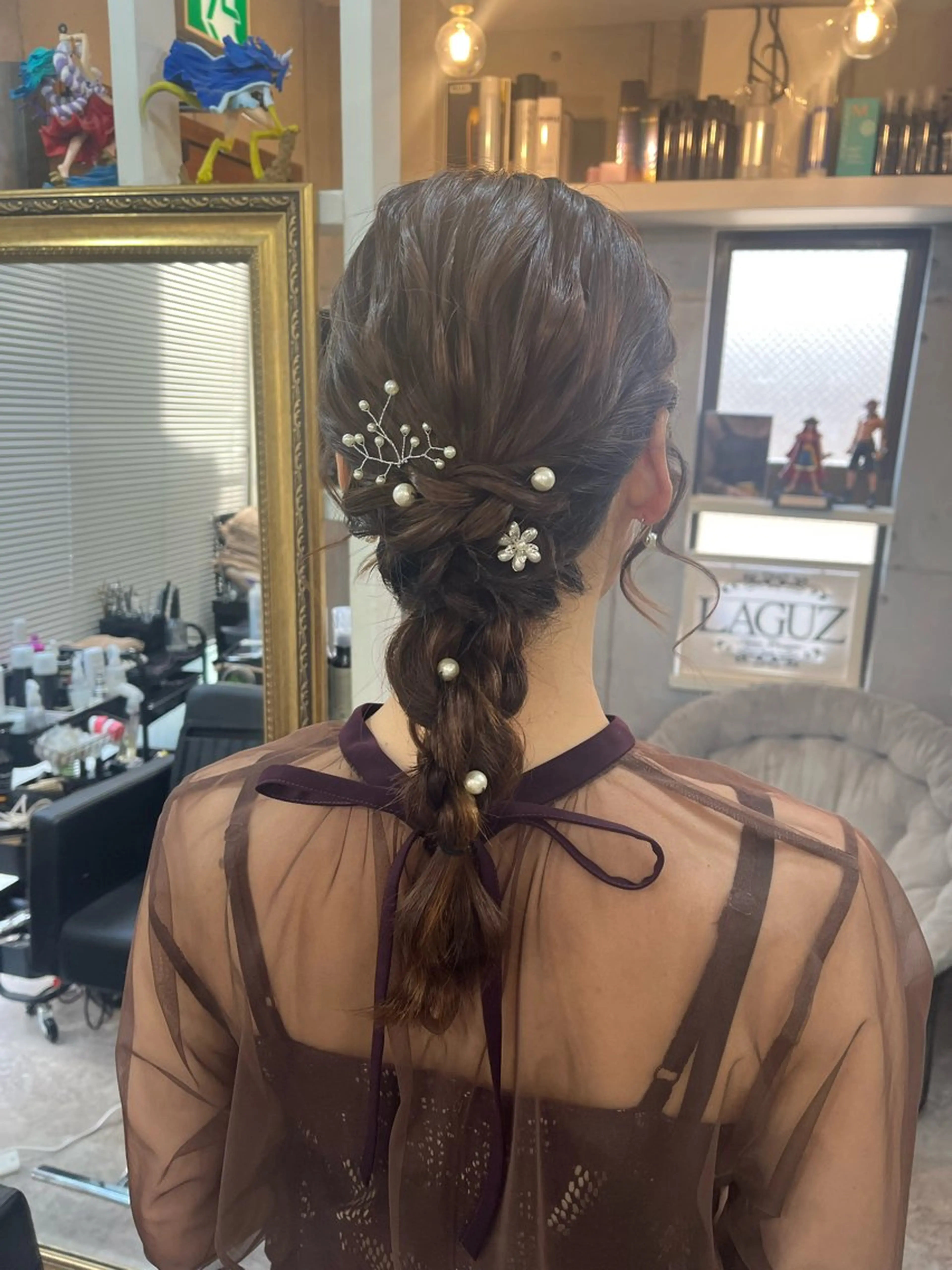 セミロング ヘアアレンジ ヘアセット 石井 綺乃のヘアスタイル