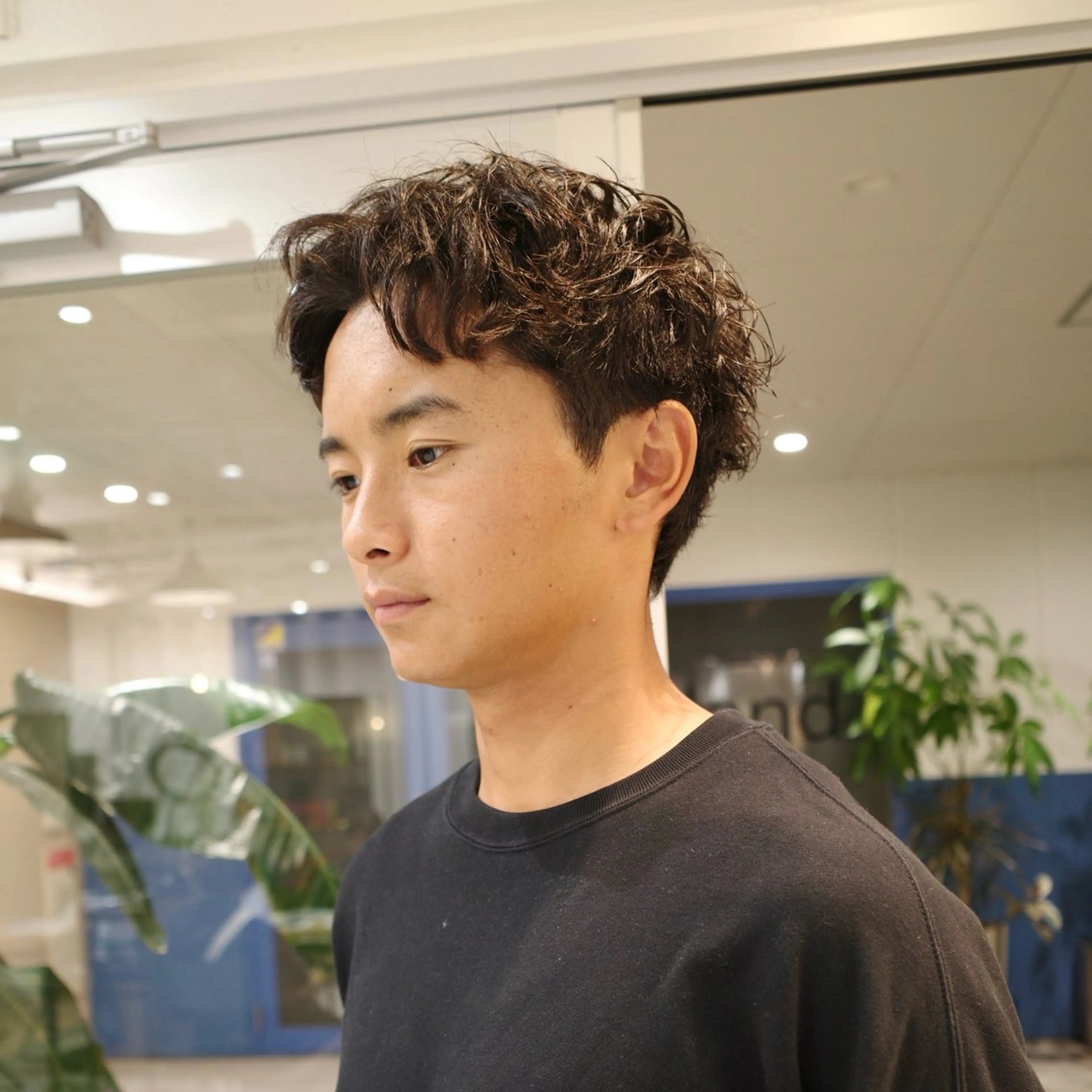 ショート メンズ カット パーマ 🪄あべいくみ レイヤー、メンズ🌙のヘアスタイル