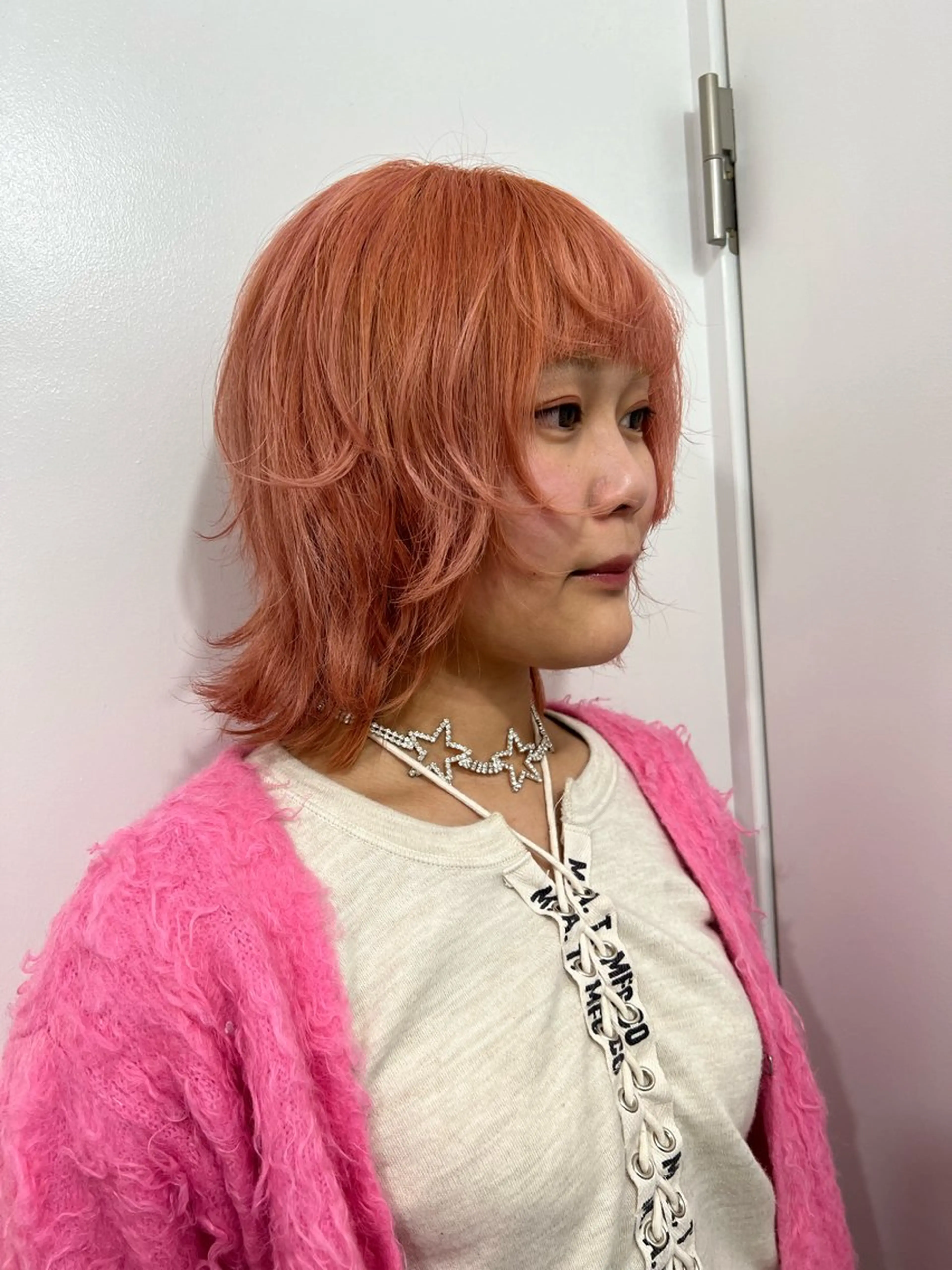 セミロング 💥ウルフカット デザインあんな💥のヘアスタイル