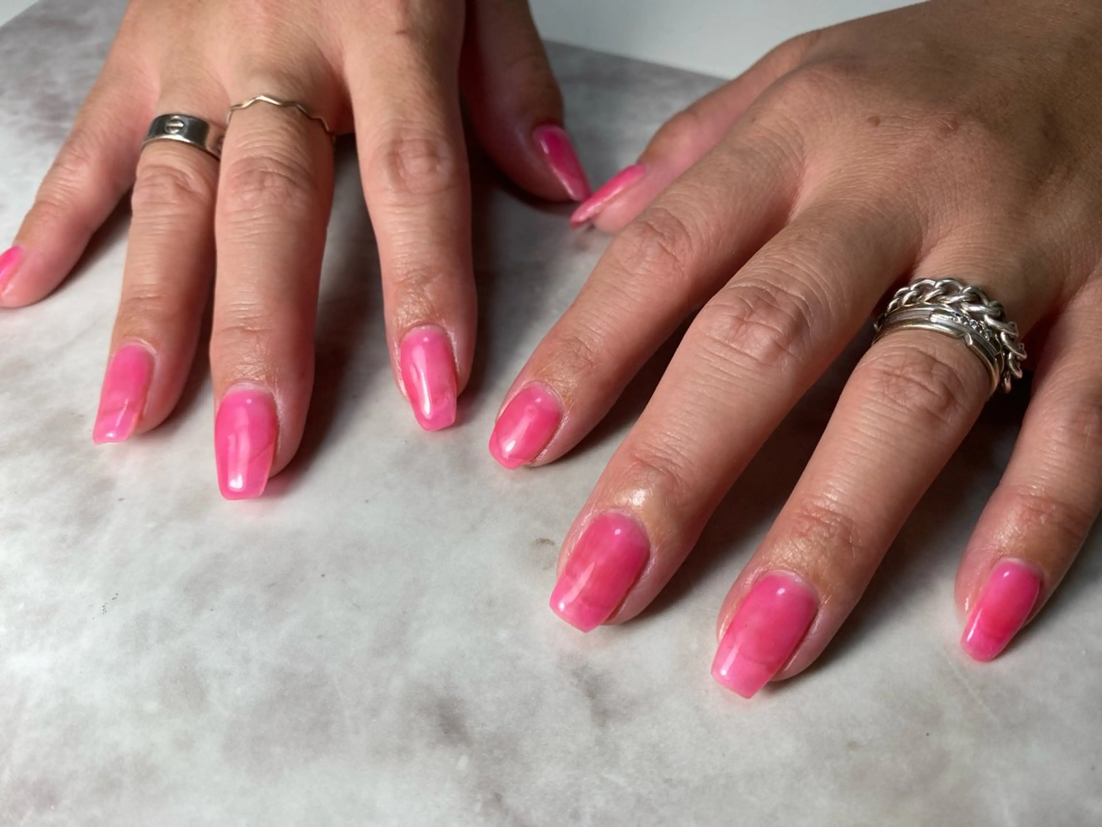 ネイル ワンカラーネイル zyu liのネイルデザイン