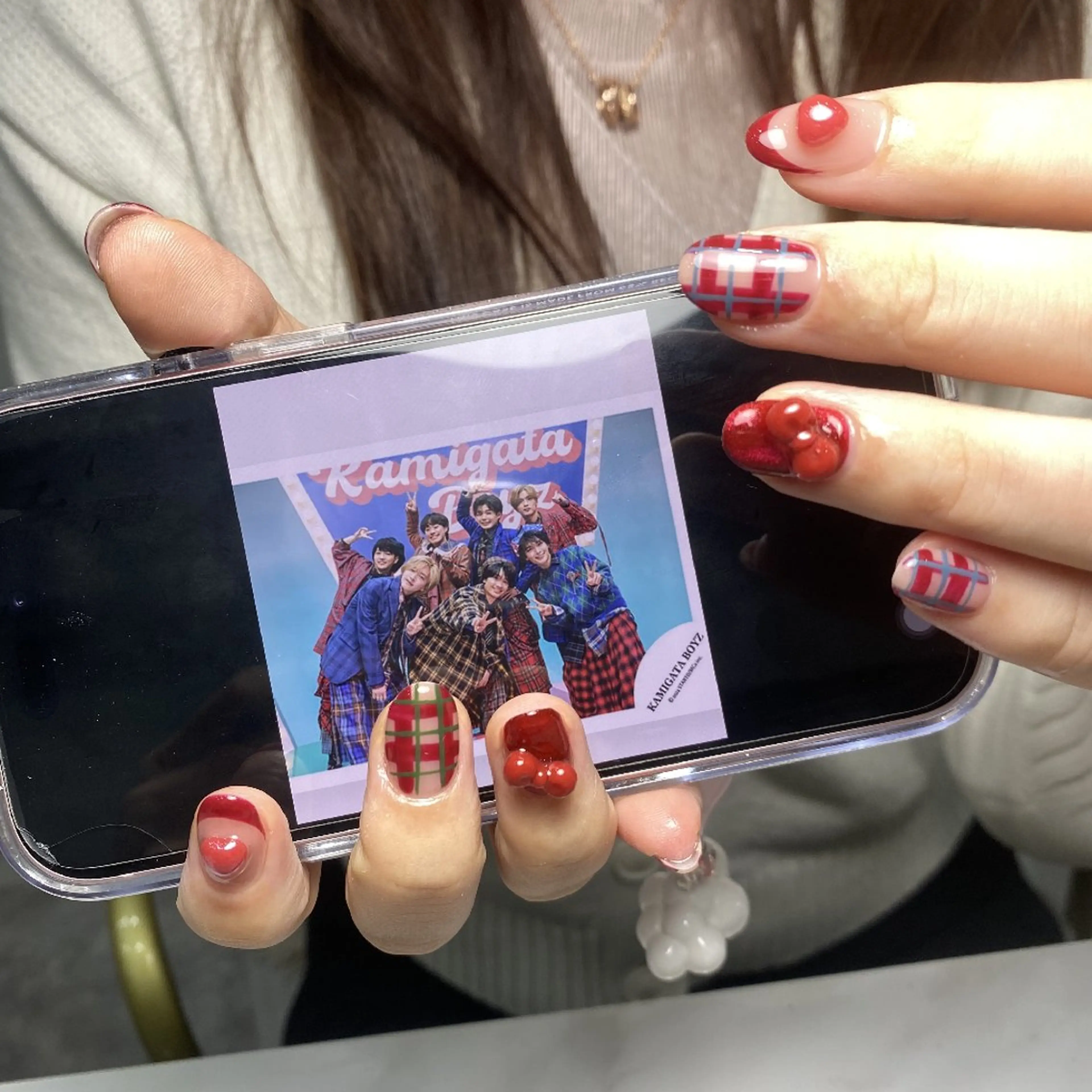 ネイル チークネイル 長さ出し フレンチネイル ジェルネイル キラキラネイル ハンドネイル UM Nail Salonのネイルデザイン