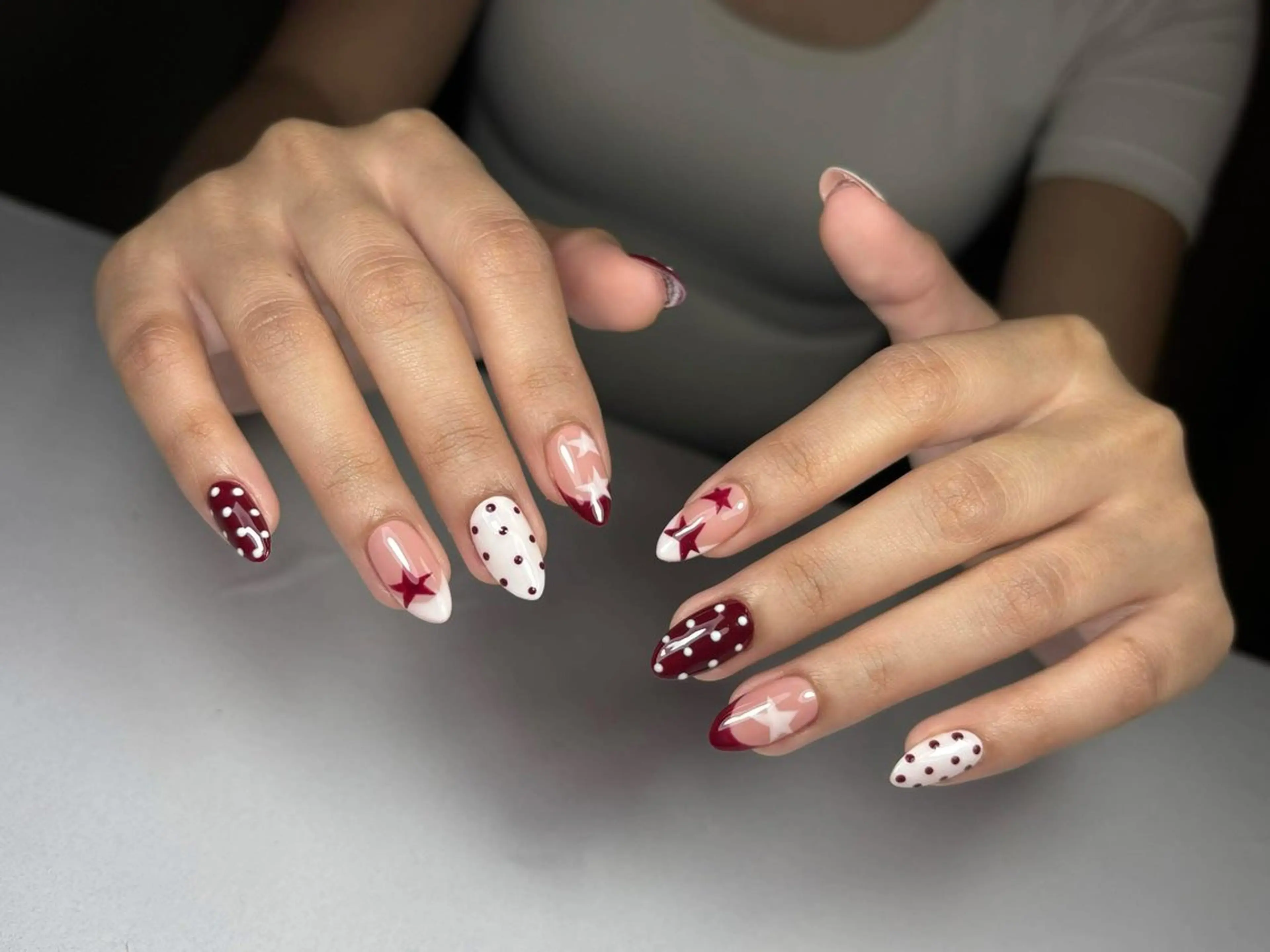 ネイル オーロラネイル ブルー チークネイル 長さ出し フットネイル ハンドネイル JIN 168 新大久保のネイルデザイン