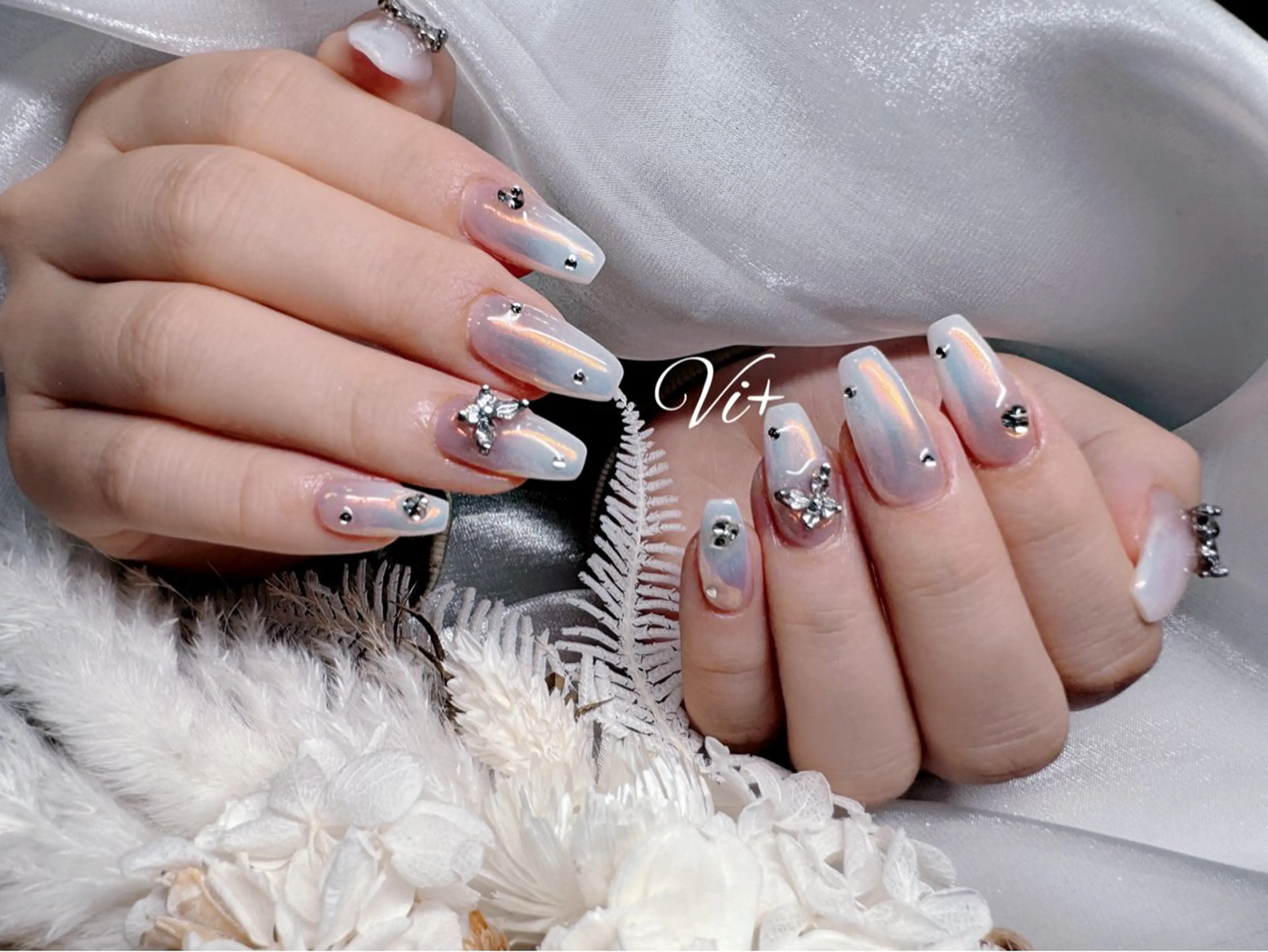 ネイル ハンドネイル ✨Nailsalon Vi+✨のネイルデザイン