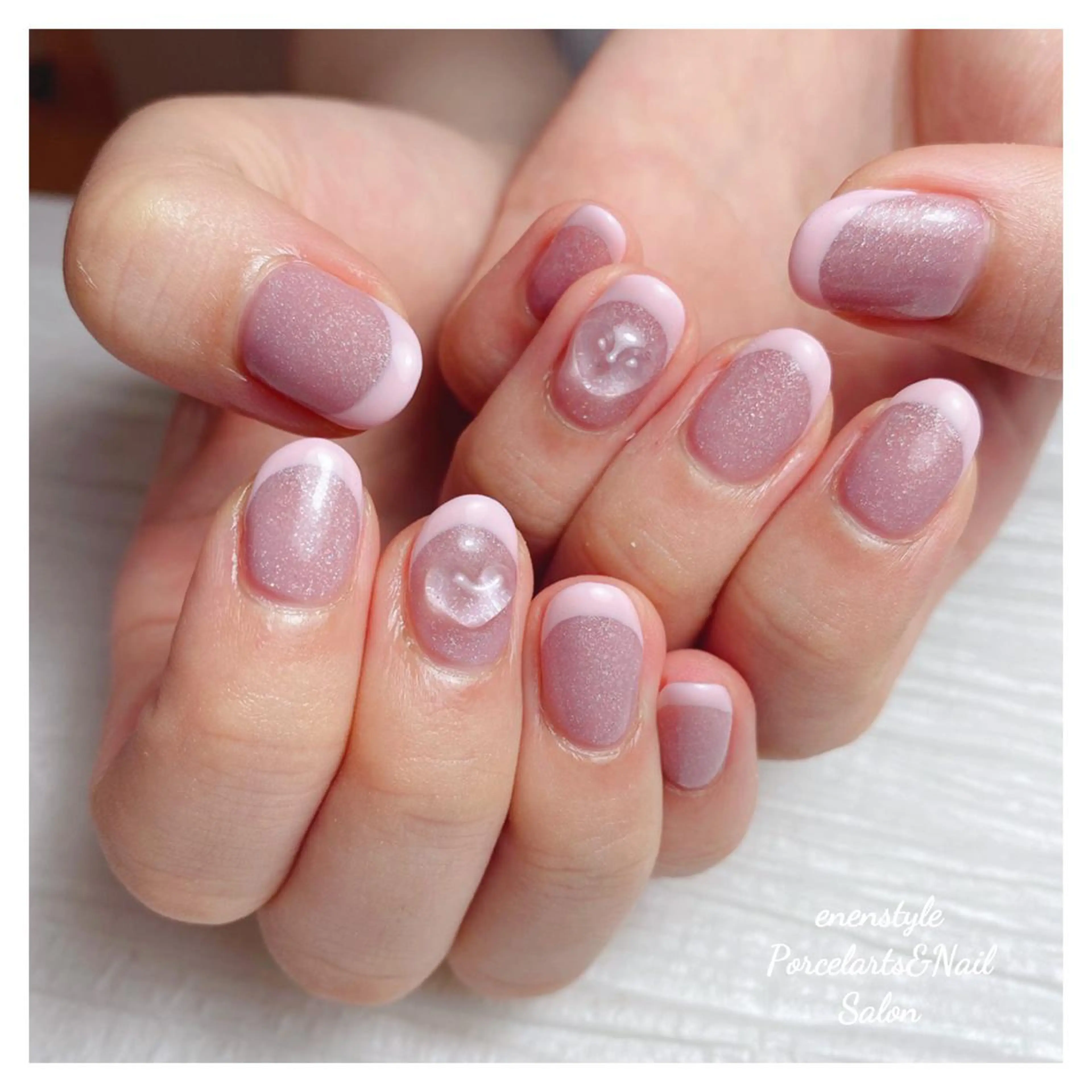 ミディアム ネイル 👑enen style👑のネイルデザイン