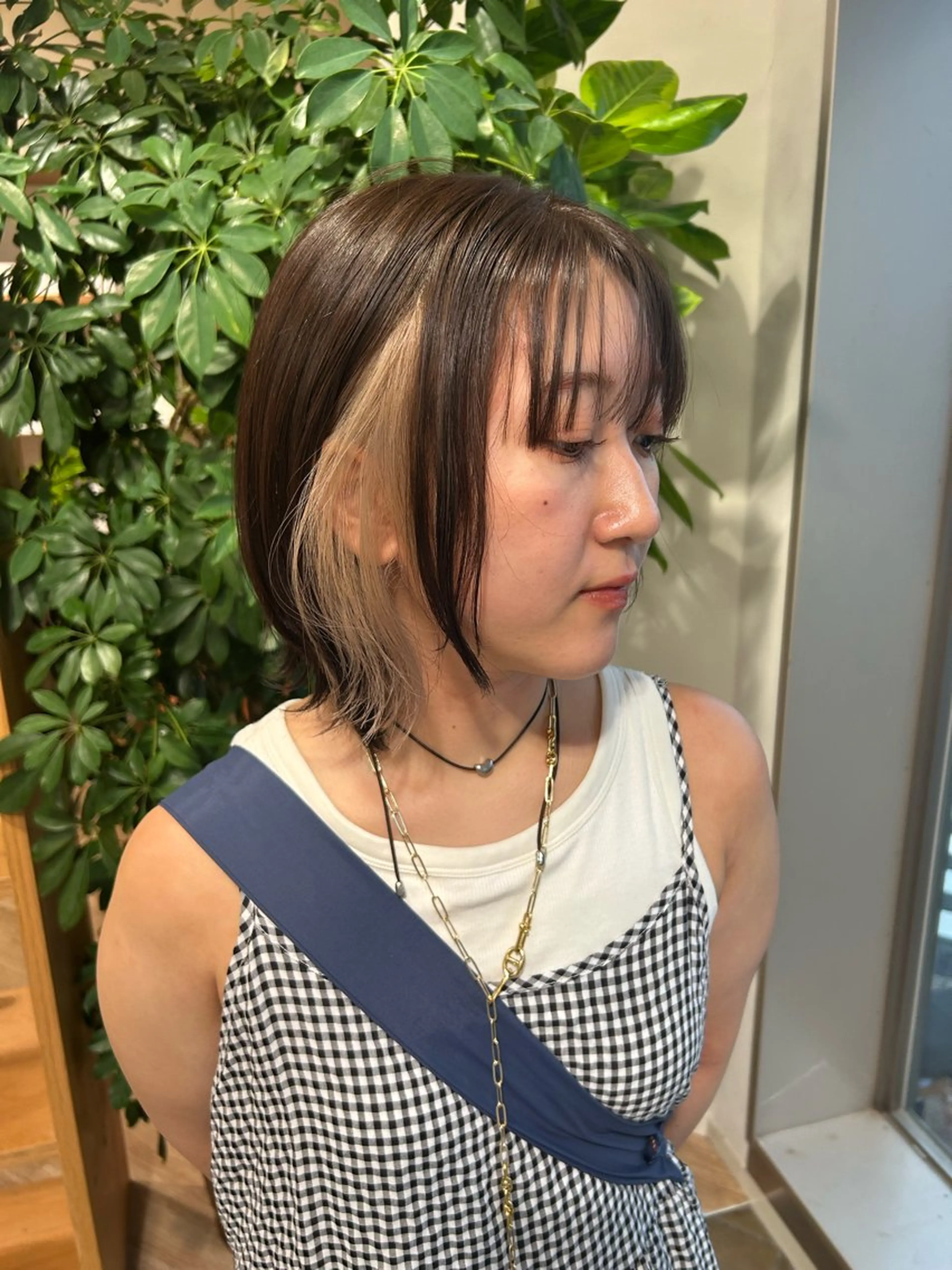 カラー インナーカラー シオカワ ケンショウのヘアスタイル