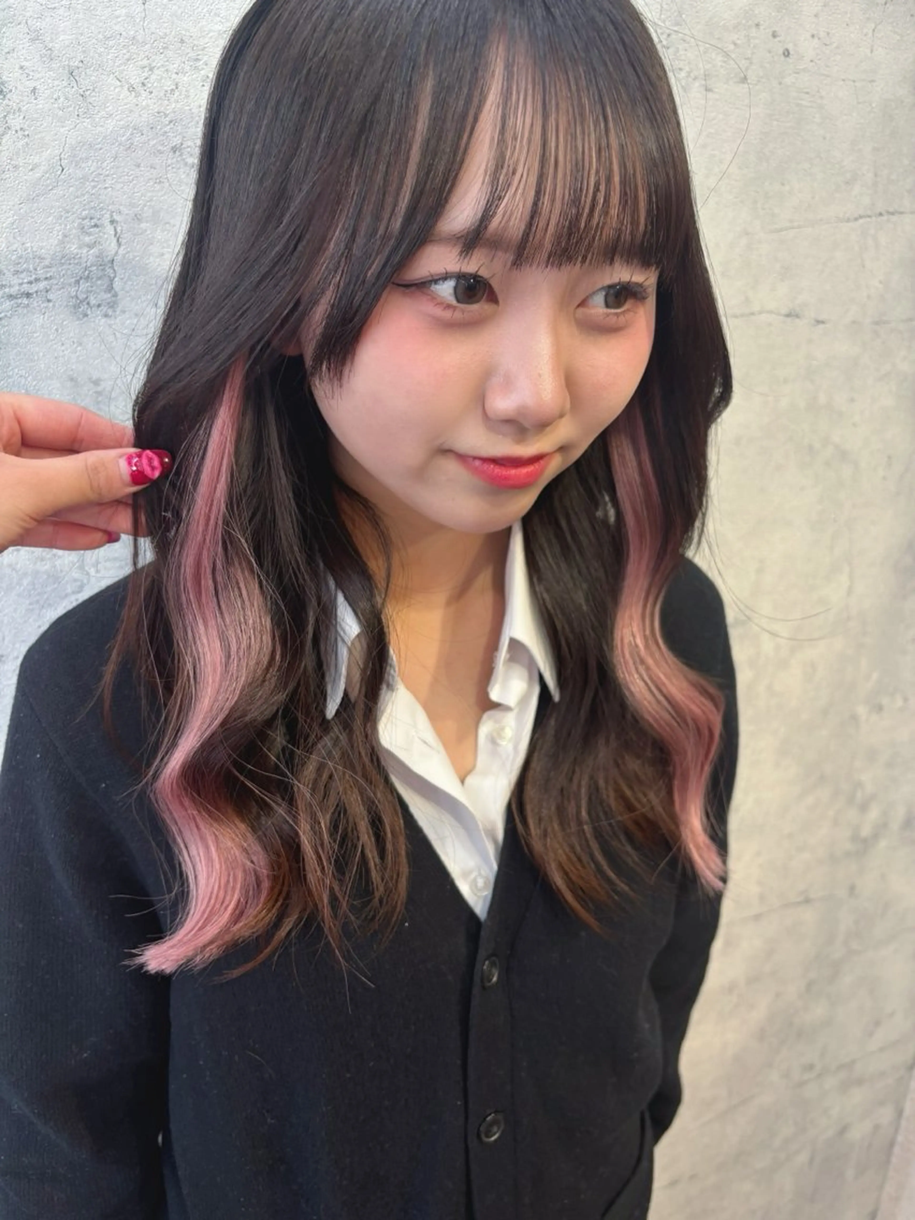 apollo yokohama所属・レイヤーカット/ ハイトーン/ミノリのヘアスタイル