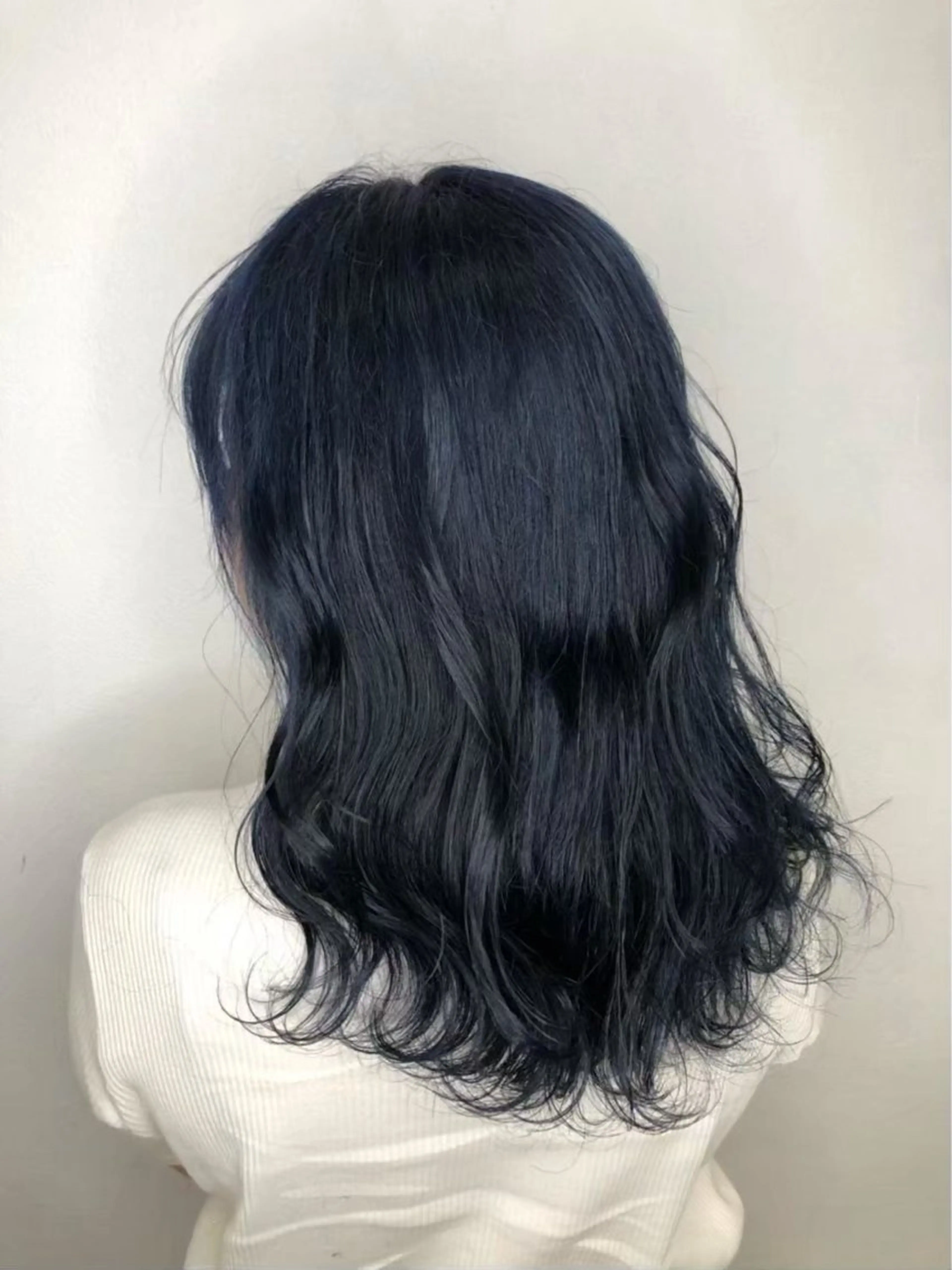 セミロング カラー ヘアカラー カット、カラーモデル 募集中のヘアスタイル