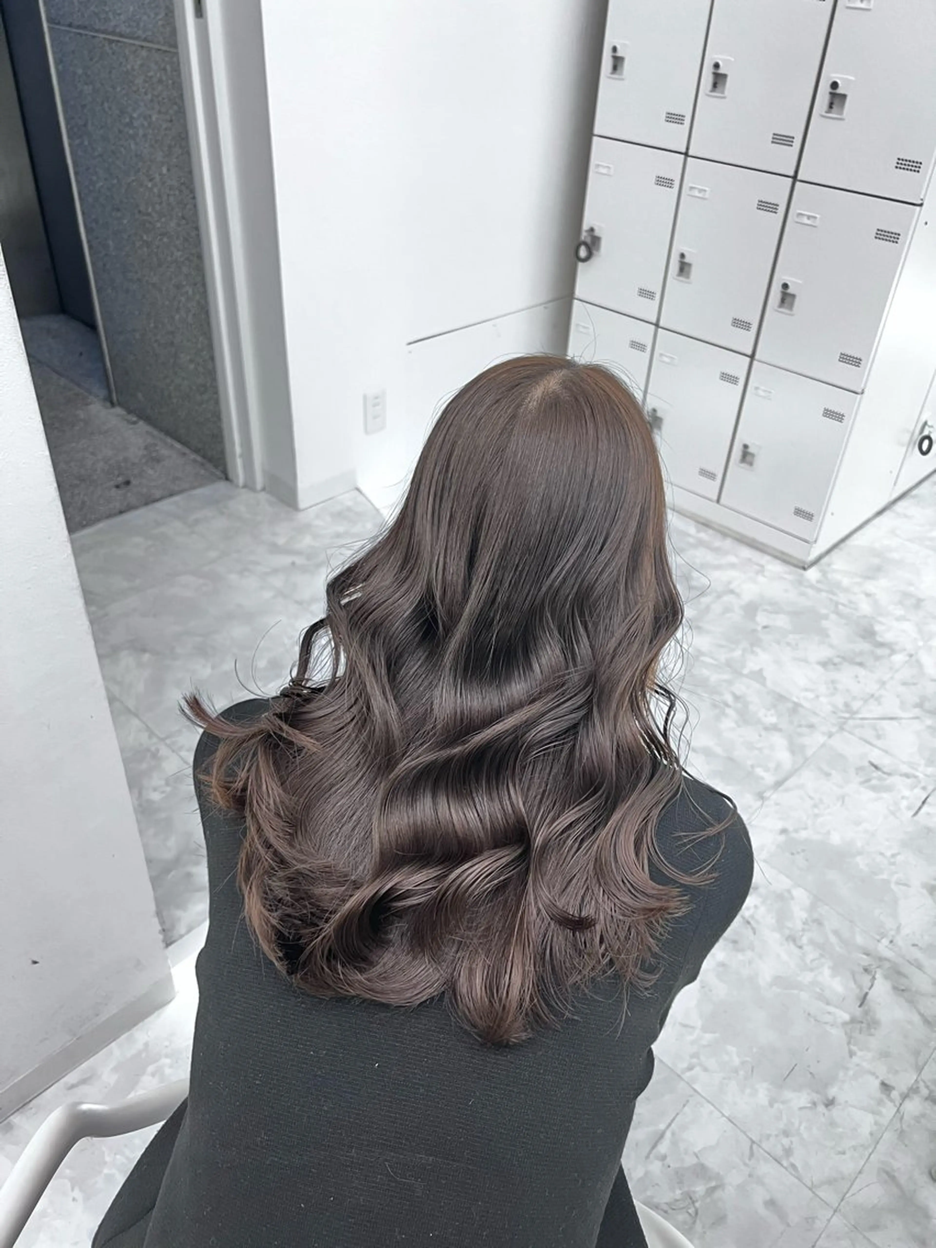 ロング カラー ヘアカラー トリートメント ヘッドスパ ヘアセット 韓国トレンドカット カラー🤍しゅうじのヘアスタイル
