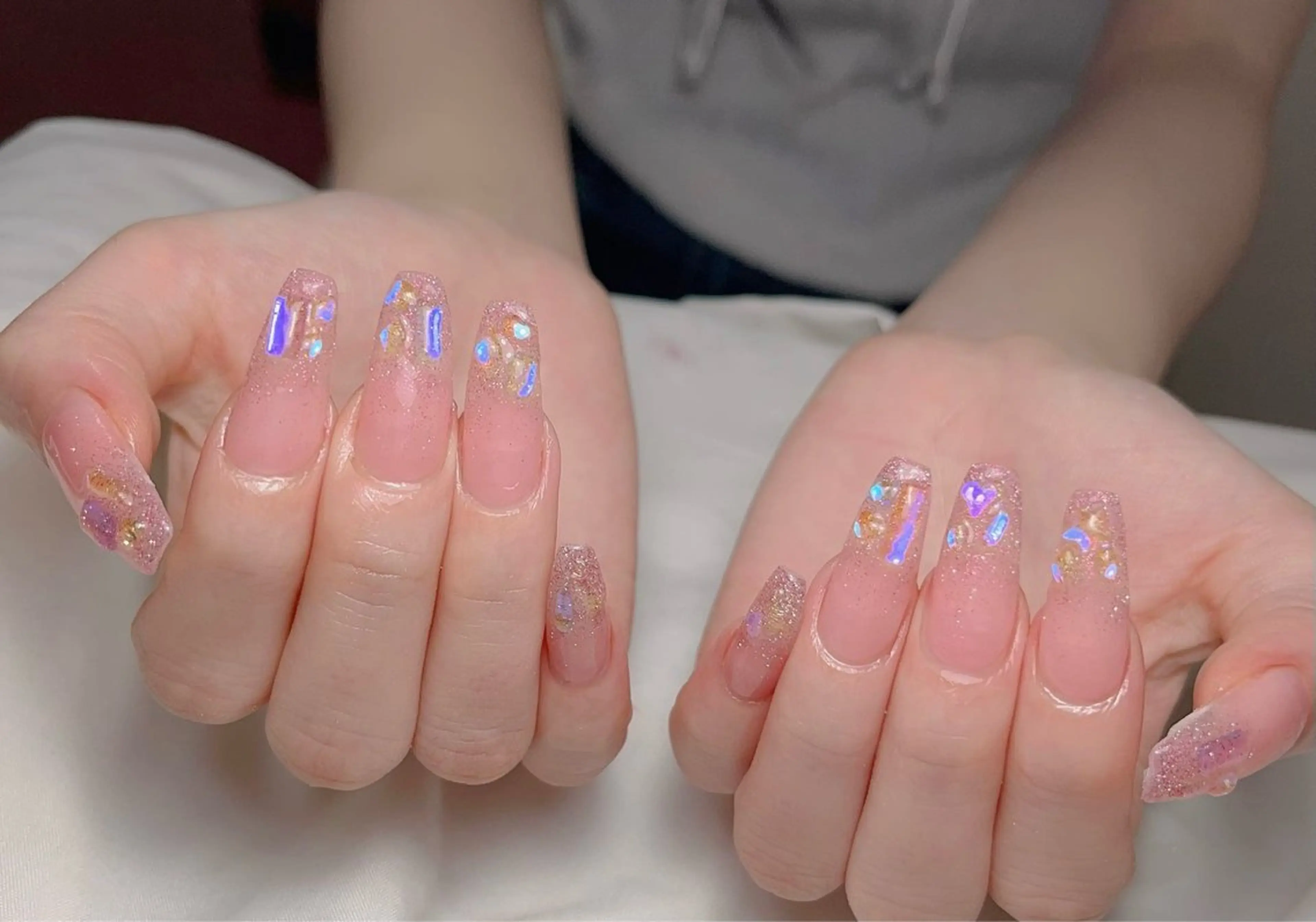 ネイル アートネイル フレンチネイル ジェルネイル グラデーション 韓国ネイル ハンドネイル ハンドケア さくら💮💮 【オフ無料】のネイルデザイン