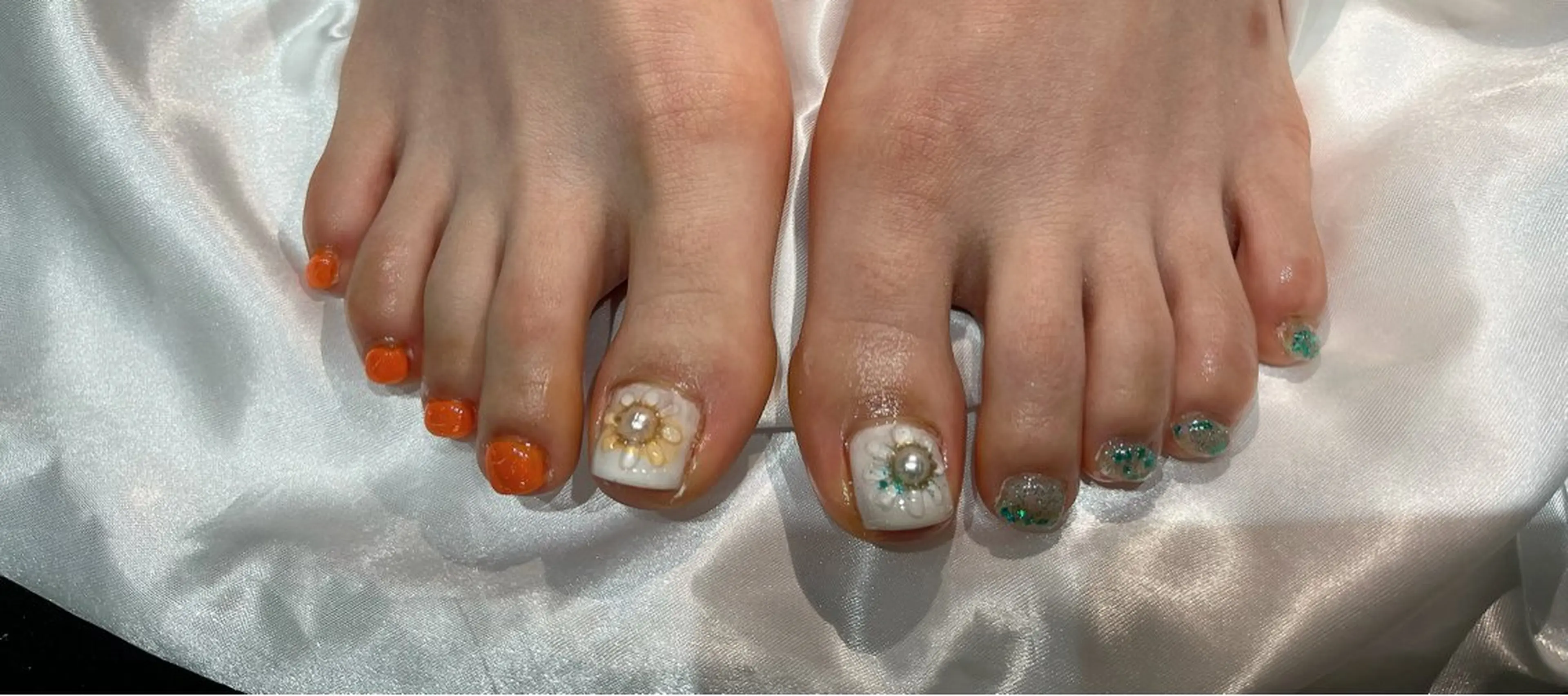 ネイル ぷっくりネイル フットネイル Nail ecxia ／Reikaのネイルデザイン