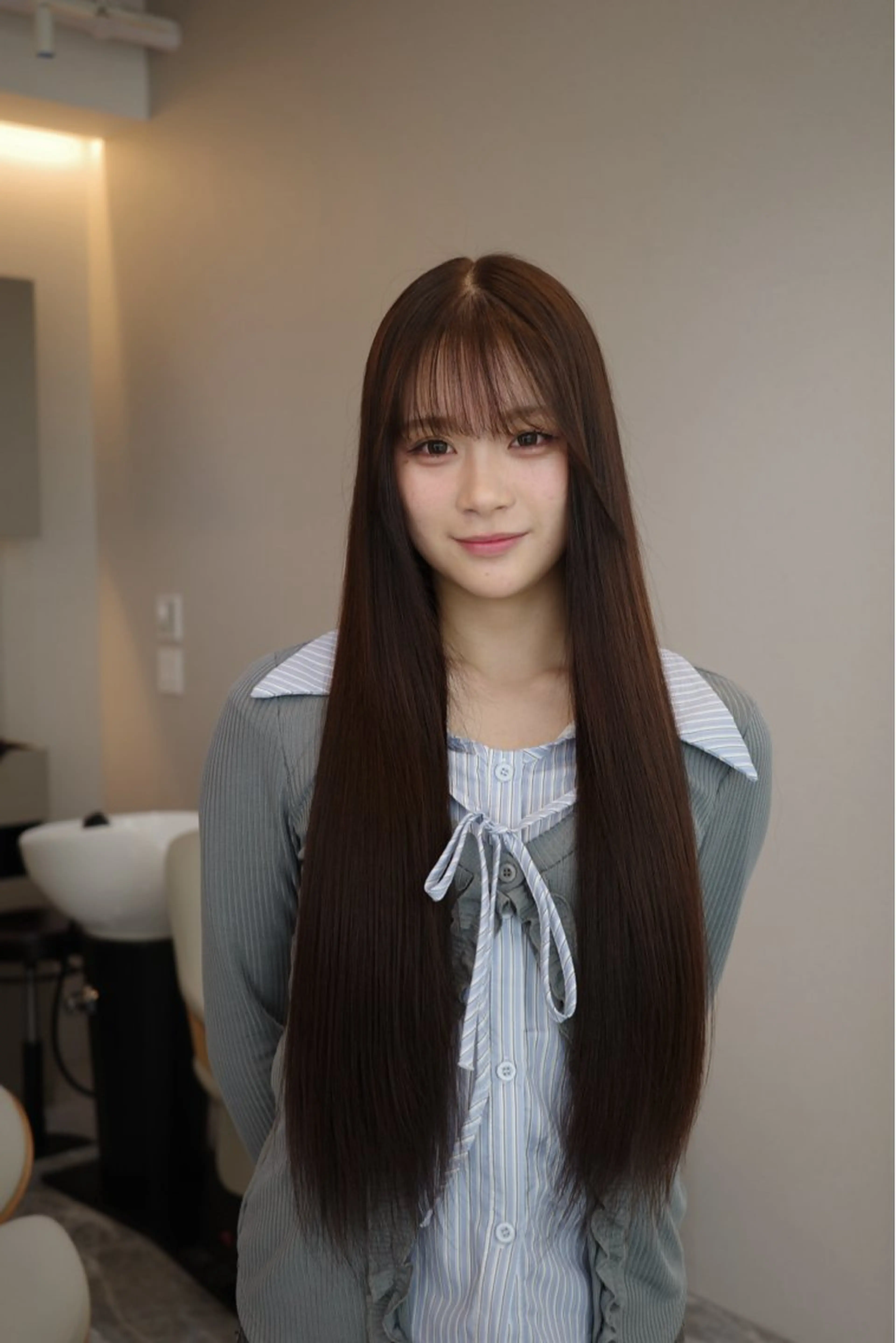 ロング カラー ブラウンカラー 透明感カラー ナチュラルブラウン ロング ミディアムモデル COA 佐藤壮真🪶のヘアスタイル