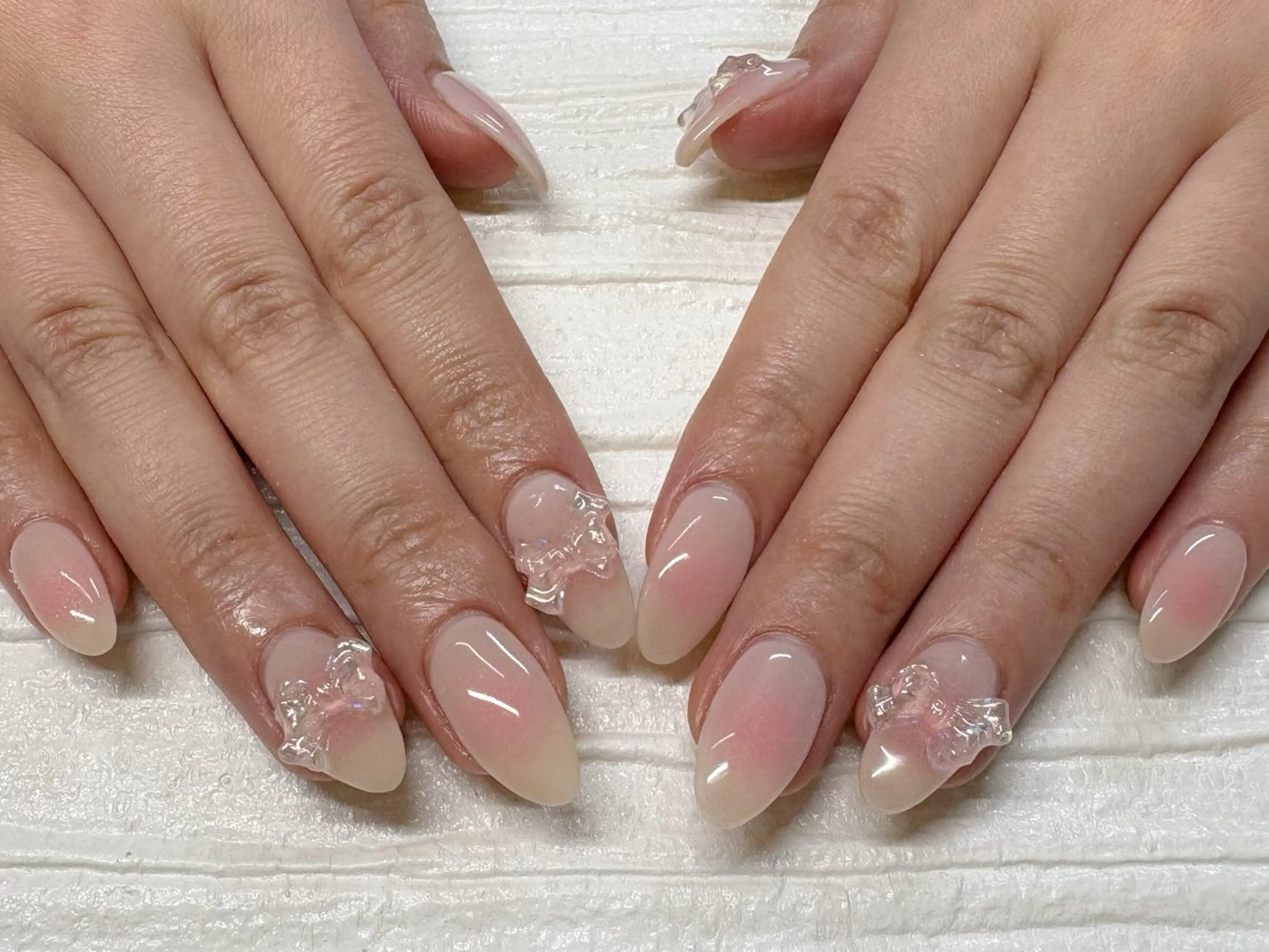 ハンドネイル💅持ち込みデザイン《オフなし》の写真