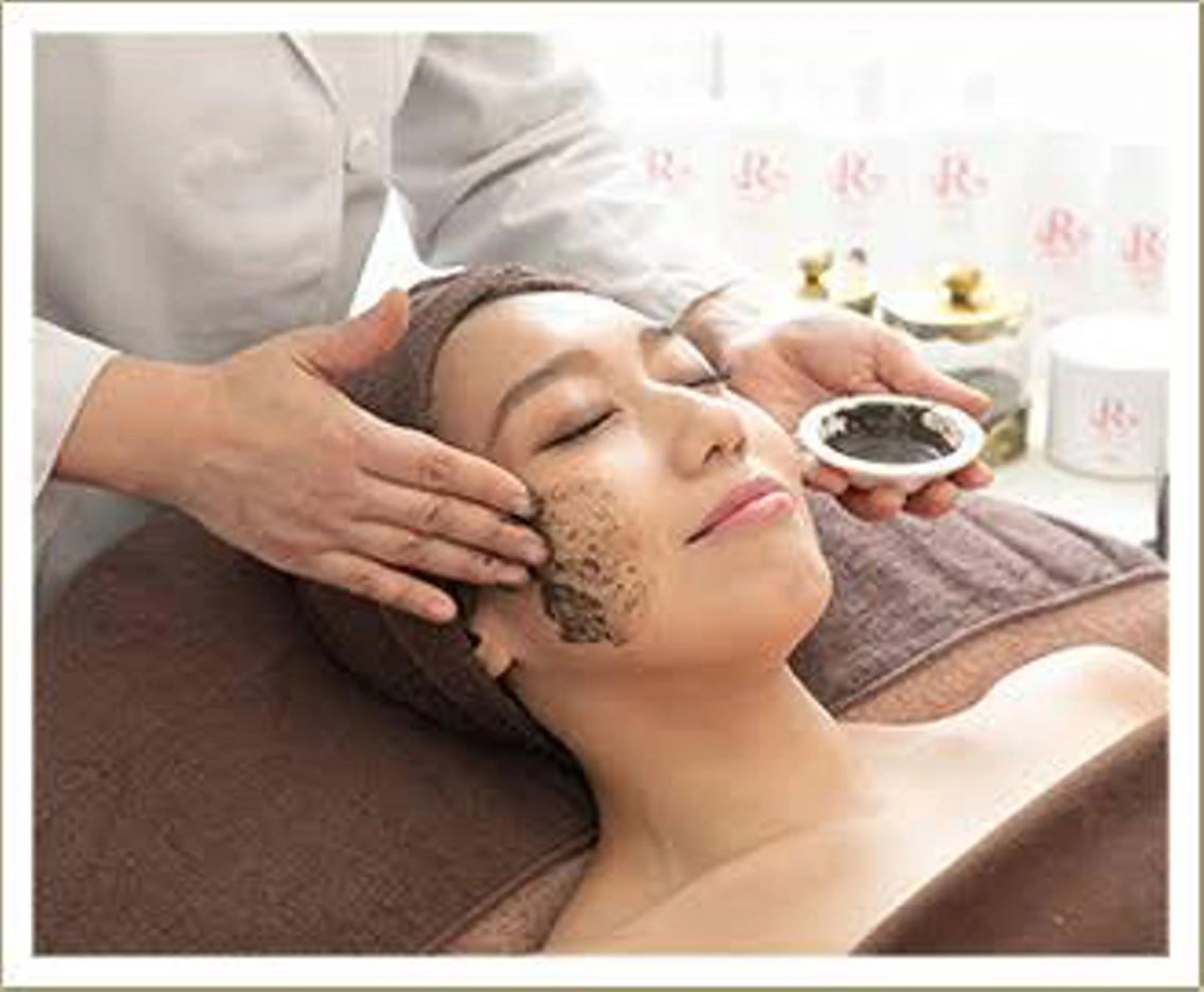 次世代ハーブピーリング🌿の写真