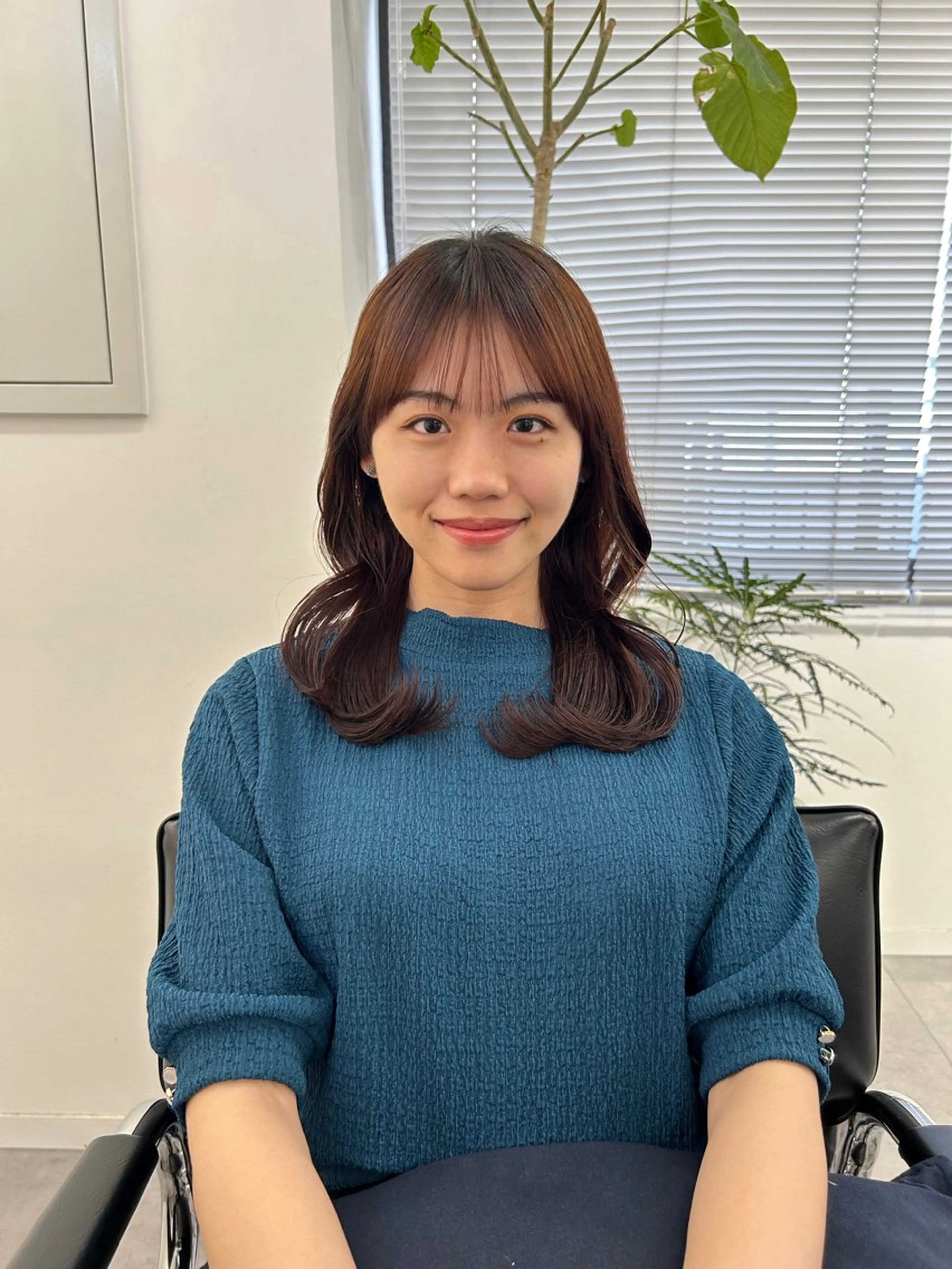 ミディアム くびれヘア レイヤーカット ❤️ショートカット ・顔周りカット❤️のヘアスタイル