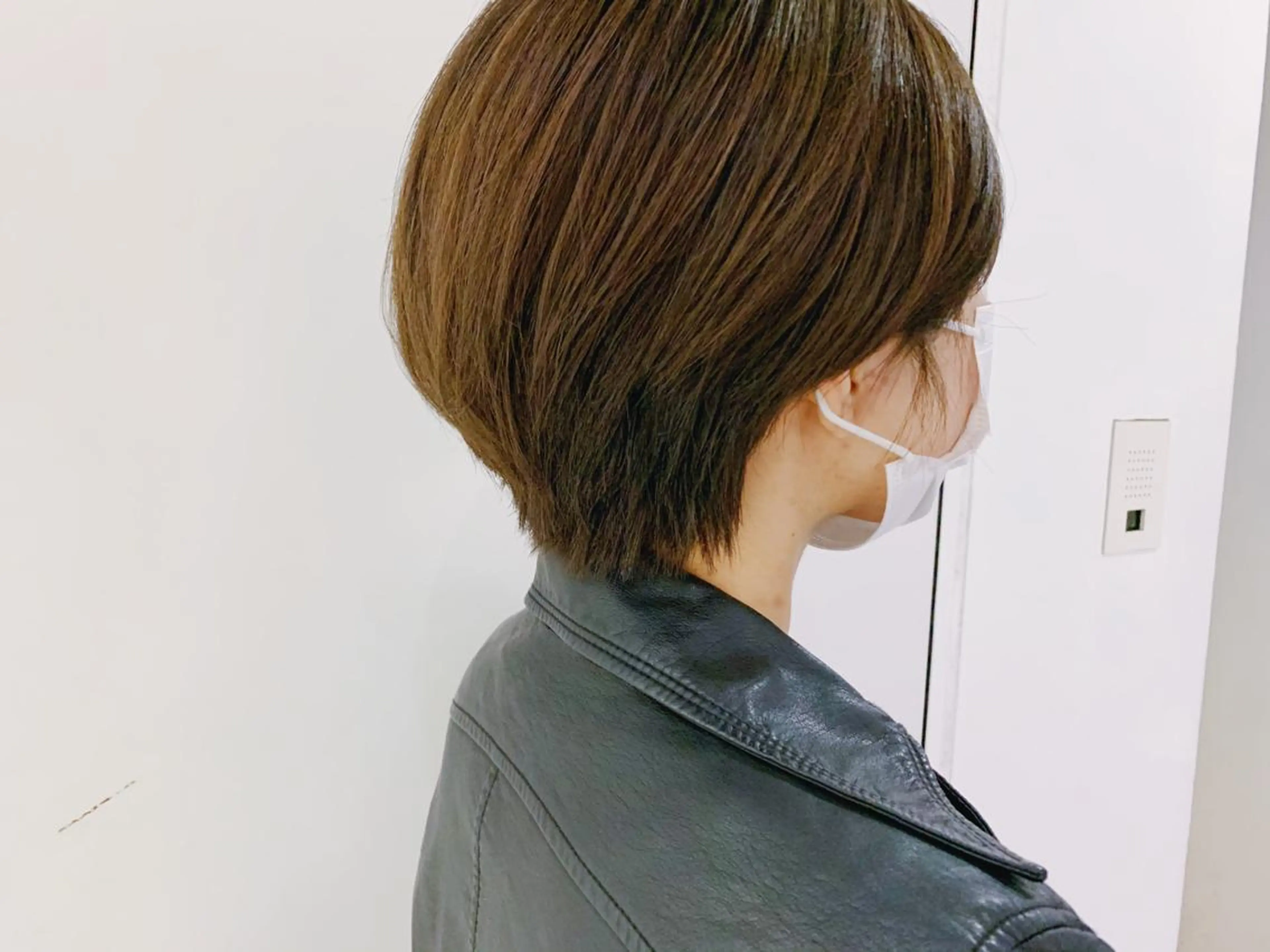 ショート カラー カット ヘアカラー トリートメント タカハシ ハヤトのヘアスタイル