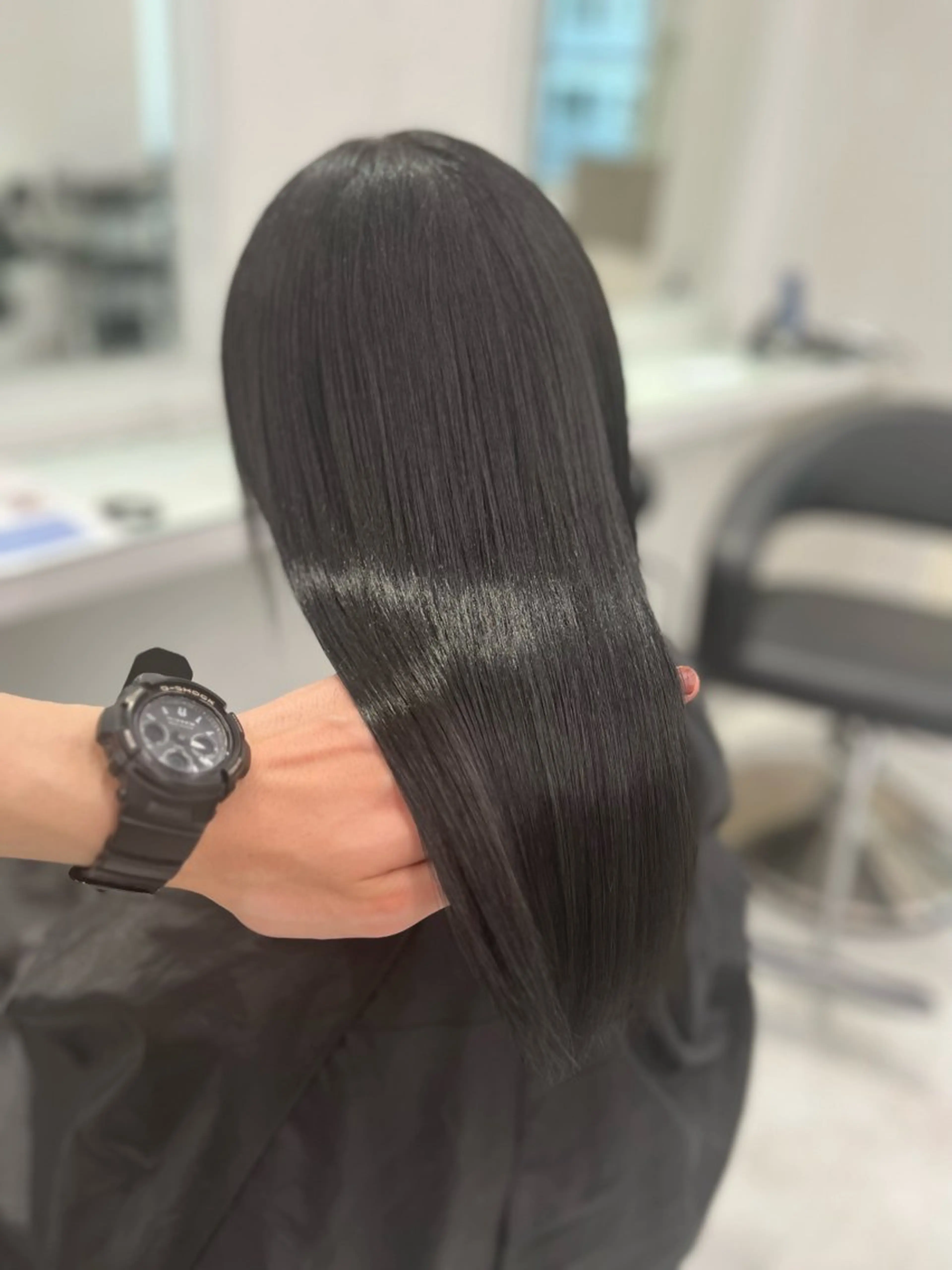 セミロング カラー グレージュ シアーグレージュ ヘアカラー トリートメント 💖トレンド春夏 カラー💖FUTAのヘアスタイル