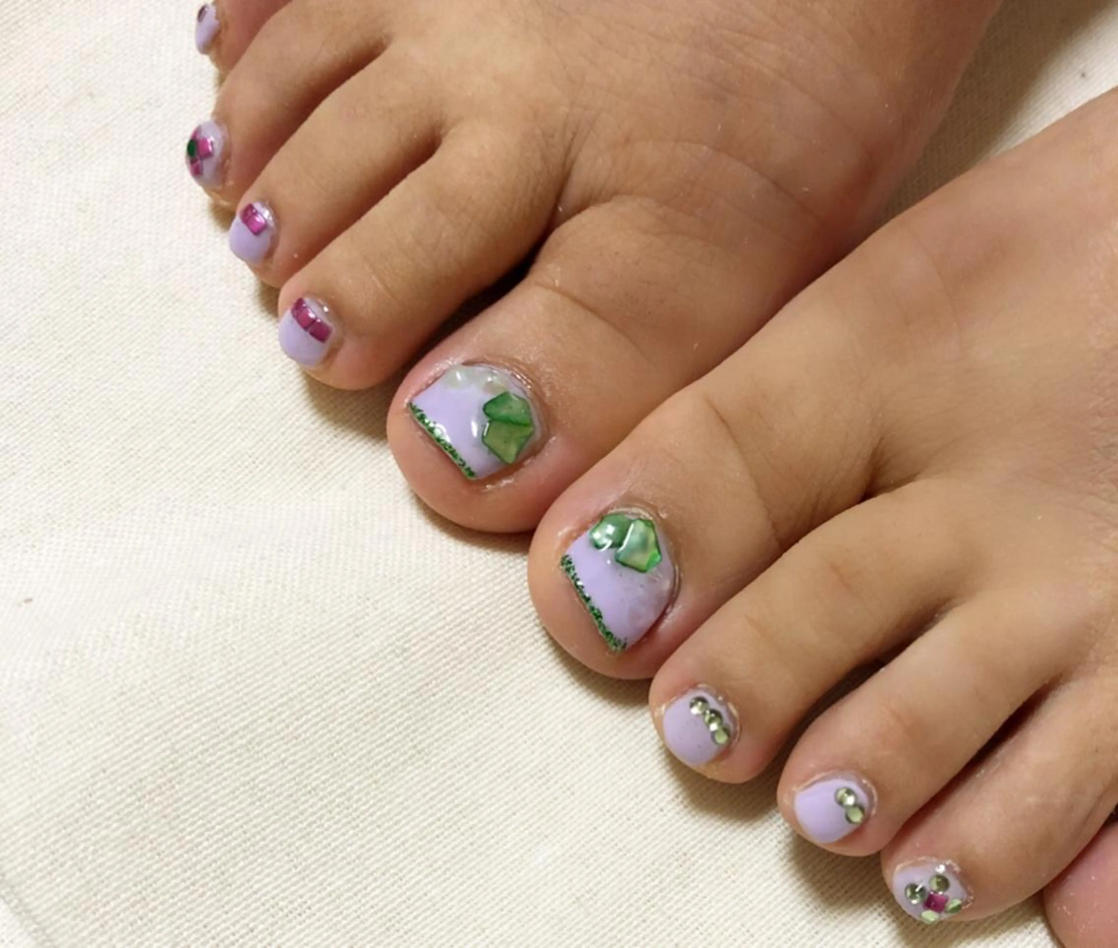 ネイル AZU nailのネイルデザイン