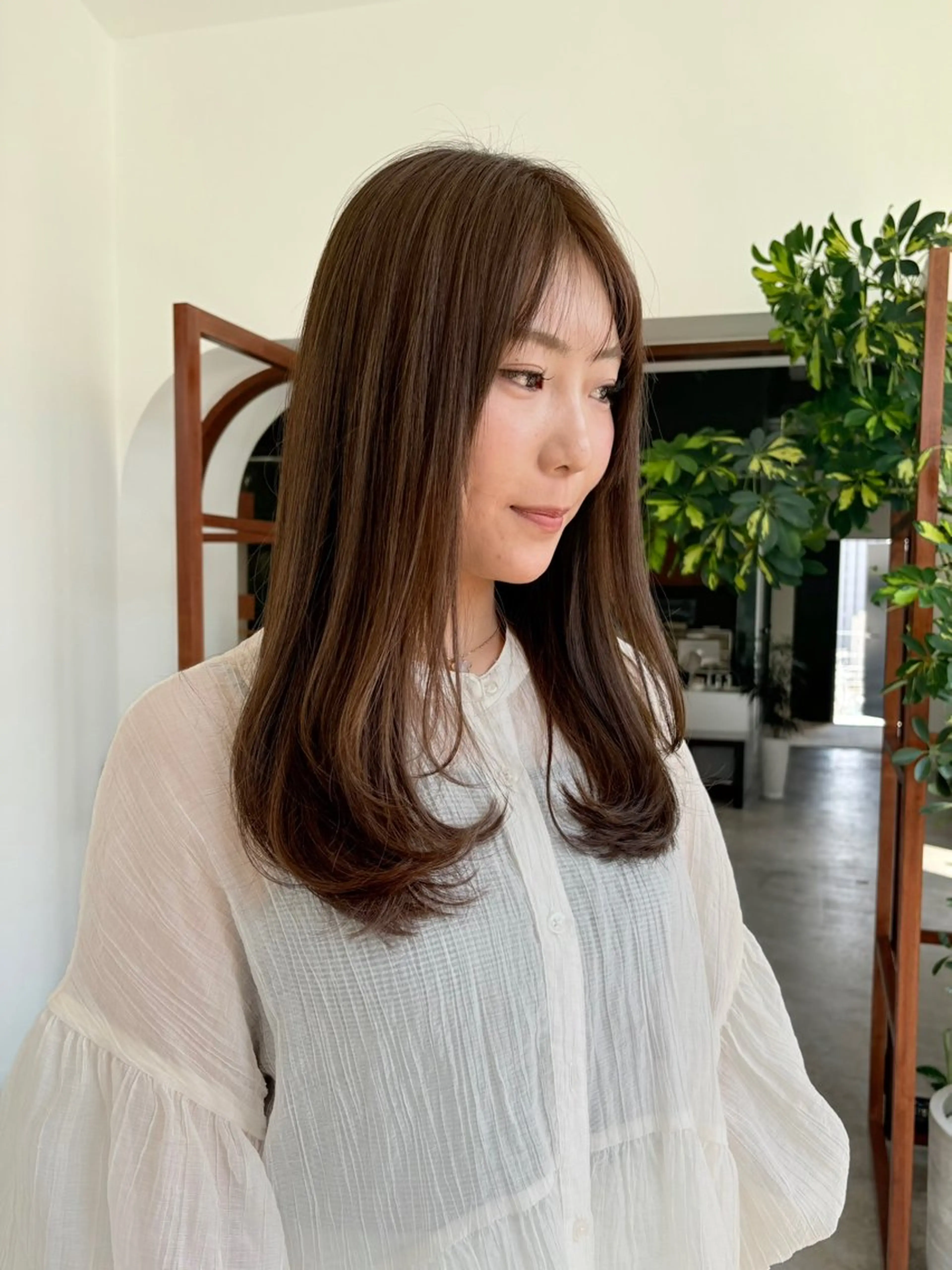 ロング アッシュ アッシュブラウン レイヤーカット 金子 賢人のヘアスタイル