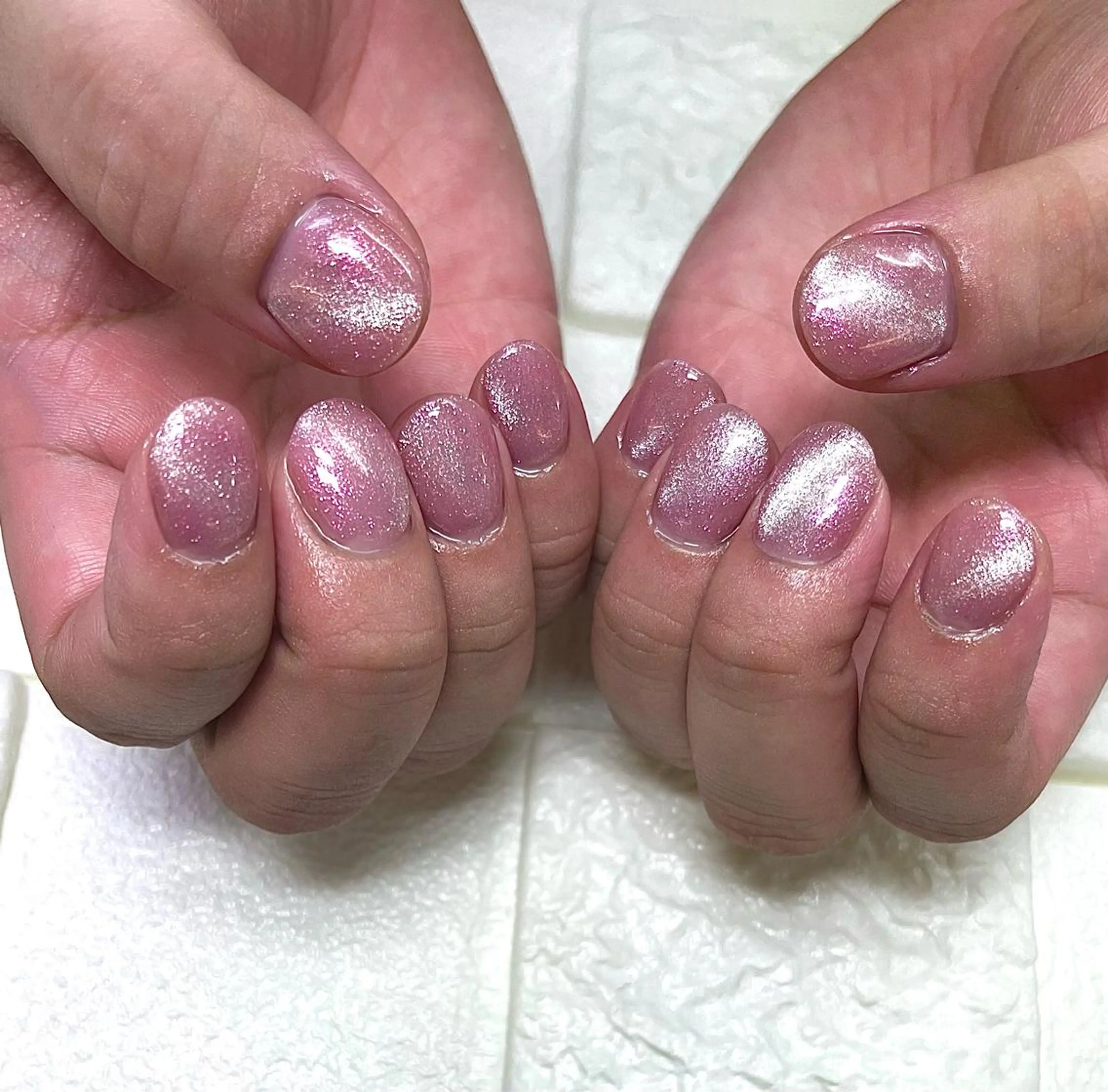 ネイル オーロラネイル キラキラネイル マグネットネイル ワンカラーネイル ピンク ハンドネイル Para Sol nail　Maoのネイルデザイン