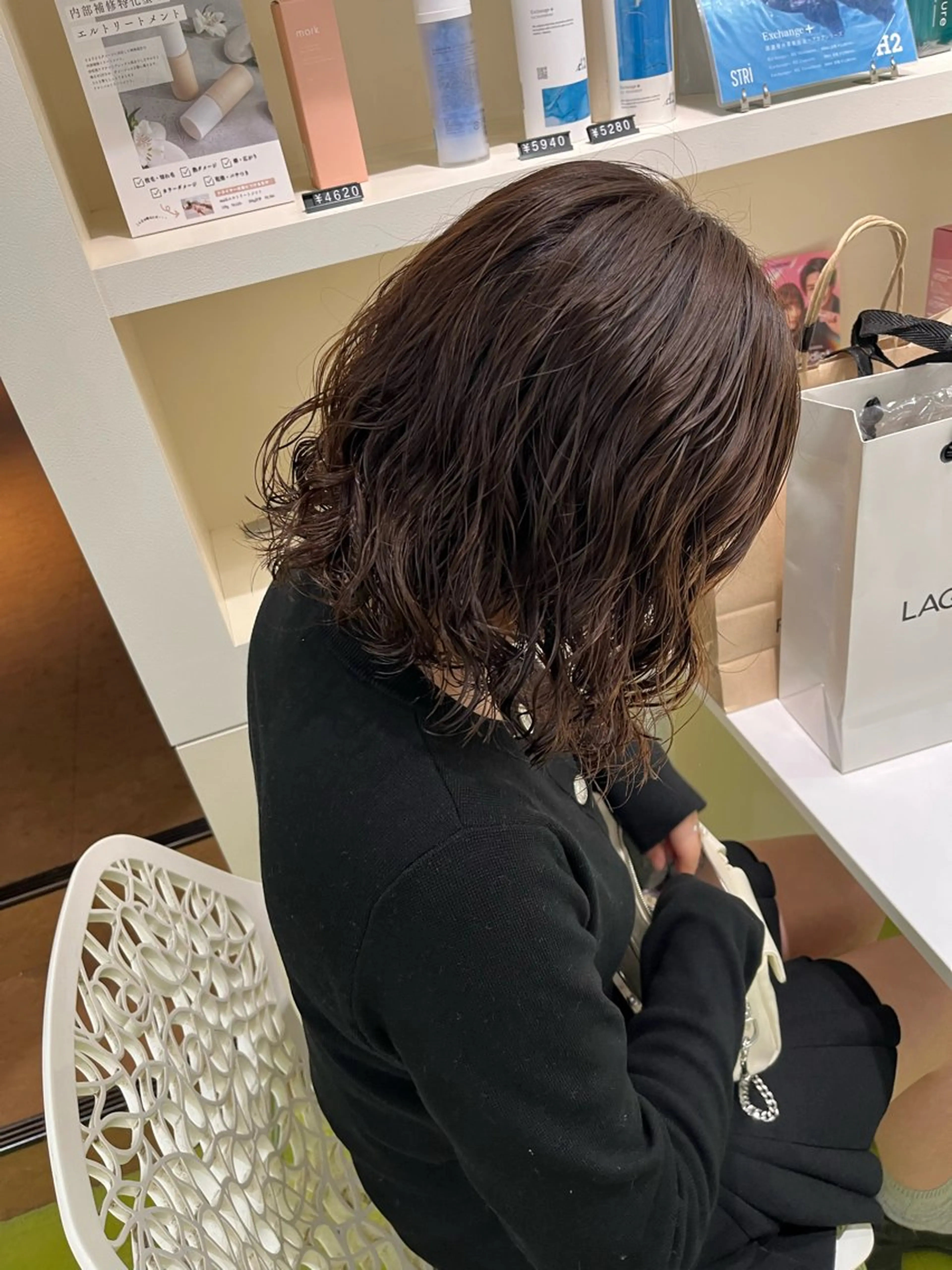 パーマ レイヤーカット/ 艶カラー/YUKAのヘアスタイル