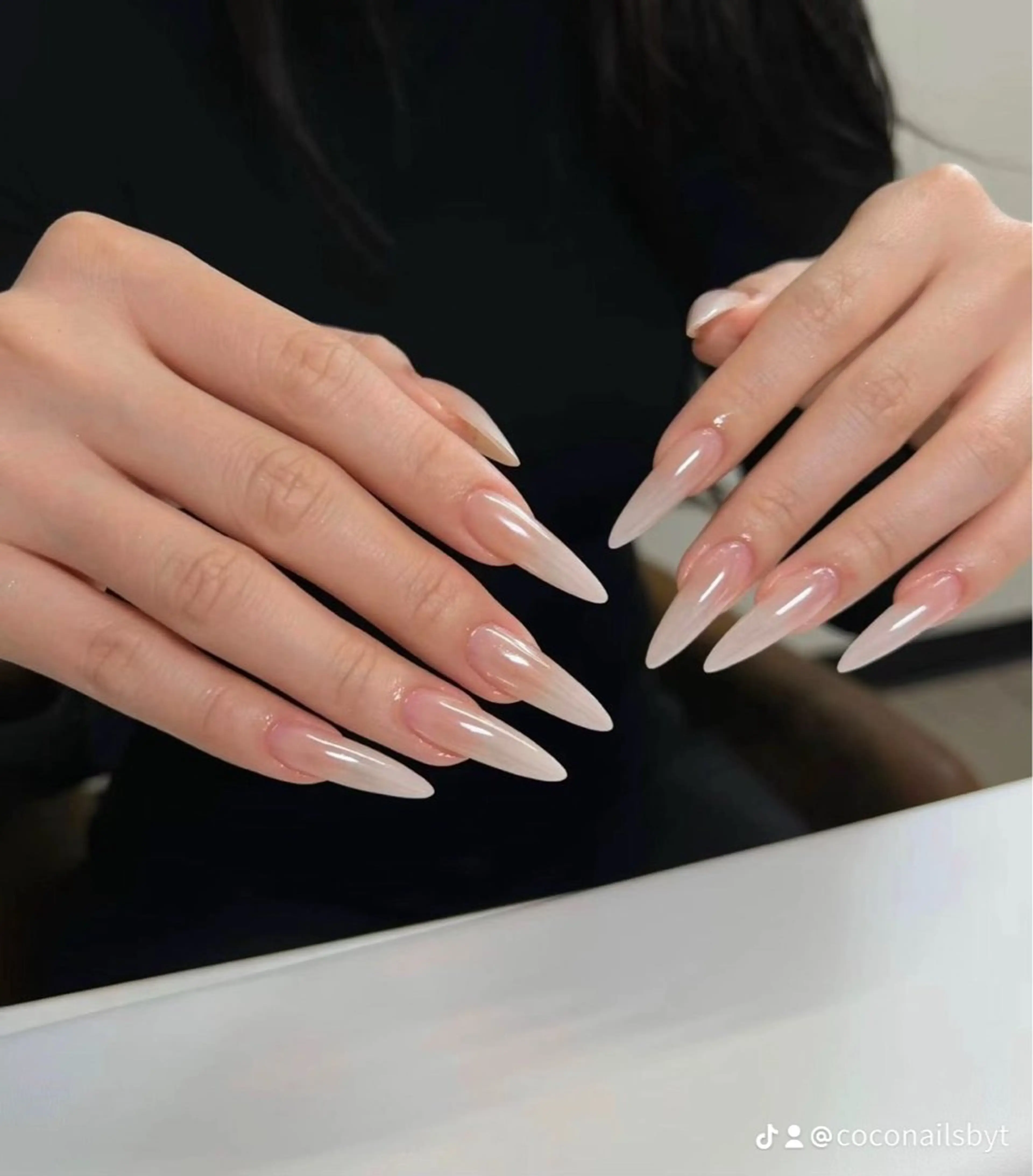 ネイル 長さ出し グラデーション ミラーネイル ハンドネイル NailsbyT N.Sugamoのネイルデザイン