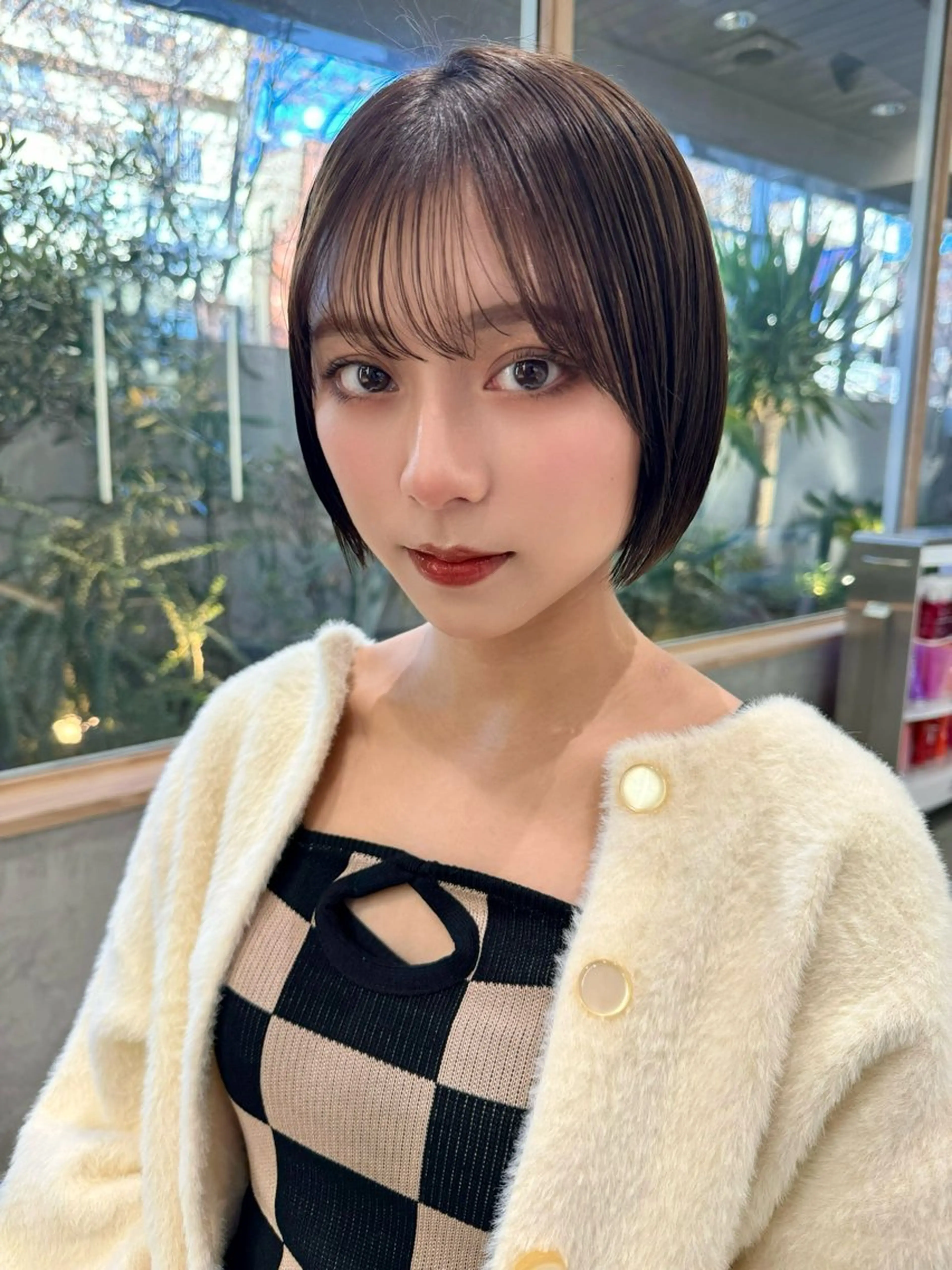 ショート 三鷹で1番ショート ボブをカットする新谷のヘアスタイル