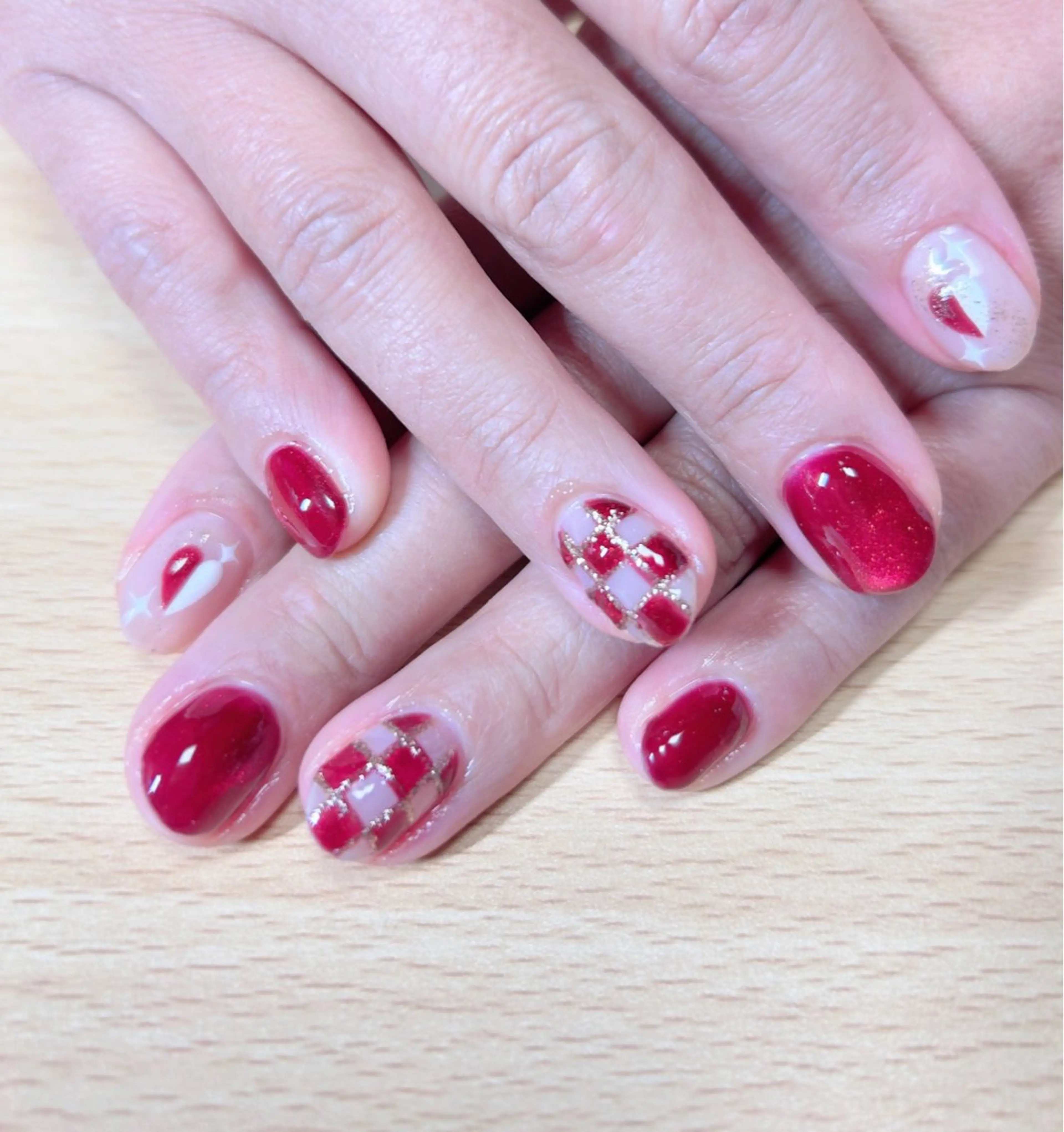 ネイル LUKA NAILのネイルデザイン