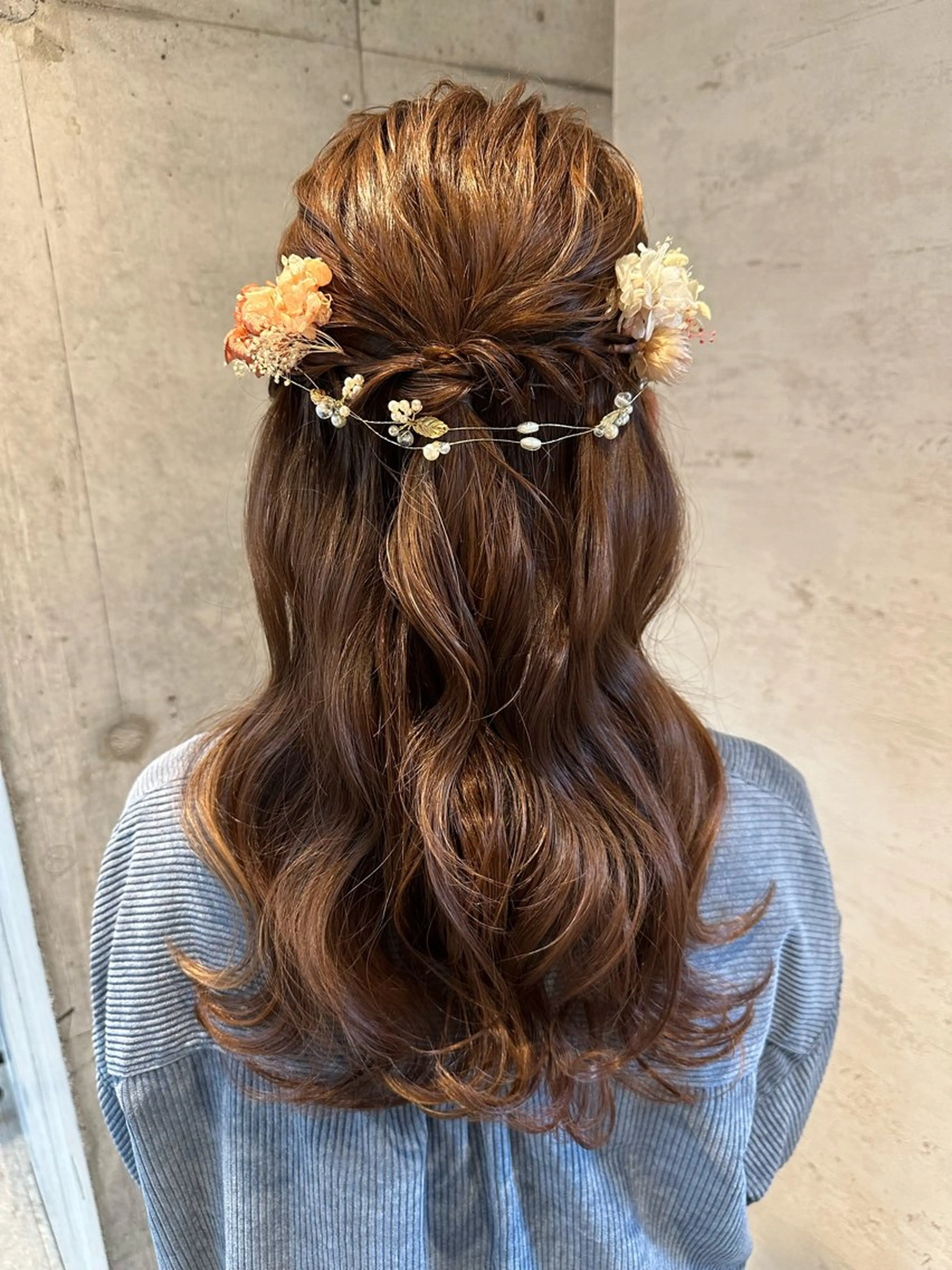 ロング ヘアアレンジ 女性に人気♪ はやしほのかのヘアスタイル