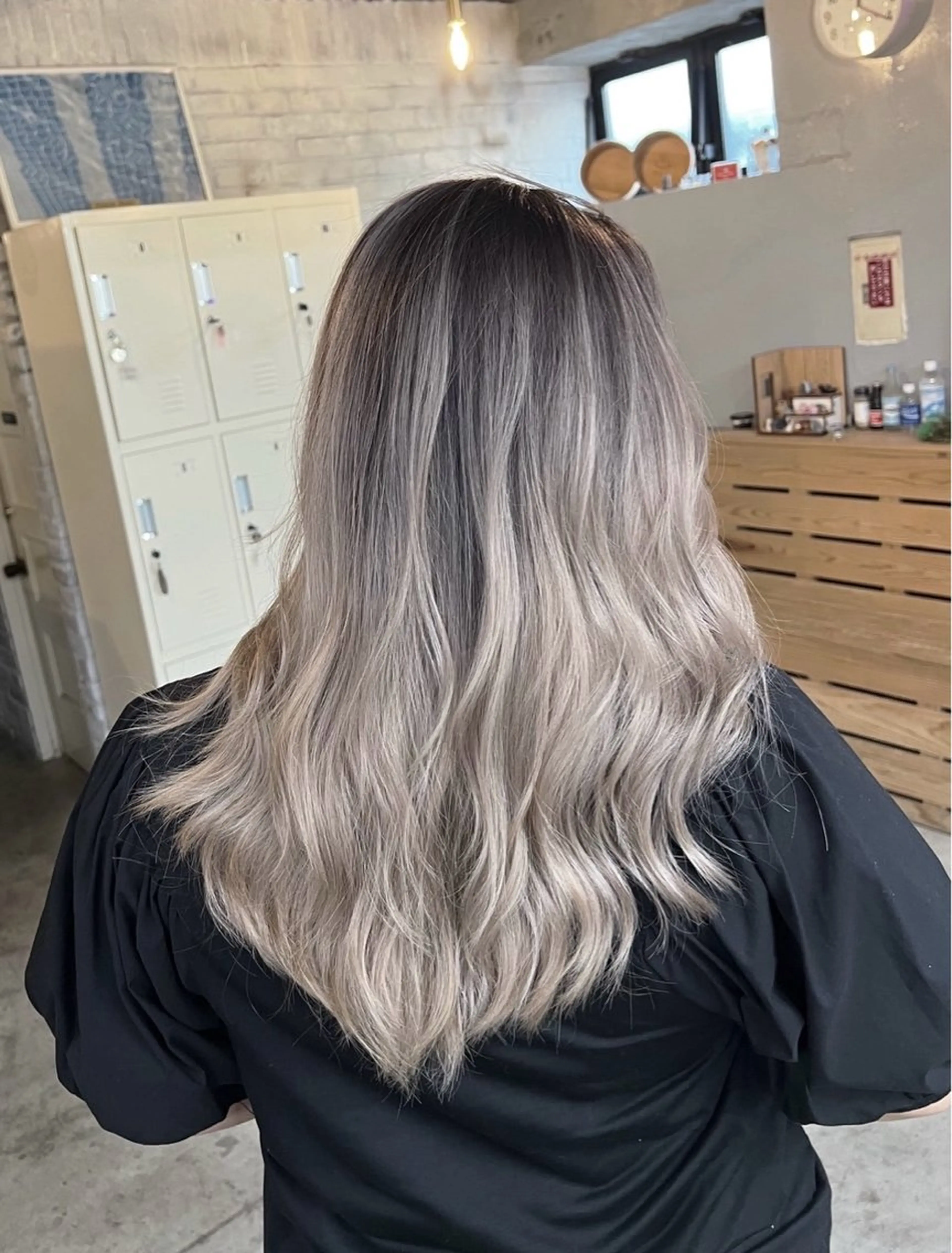 セミロング カラー バレイヤージュ レイヤーカット ヘアカラー トリートメント 指名数No.1 /NAOYAのヘアスタイル