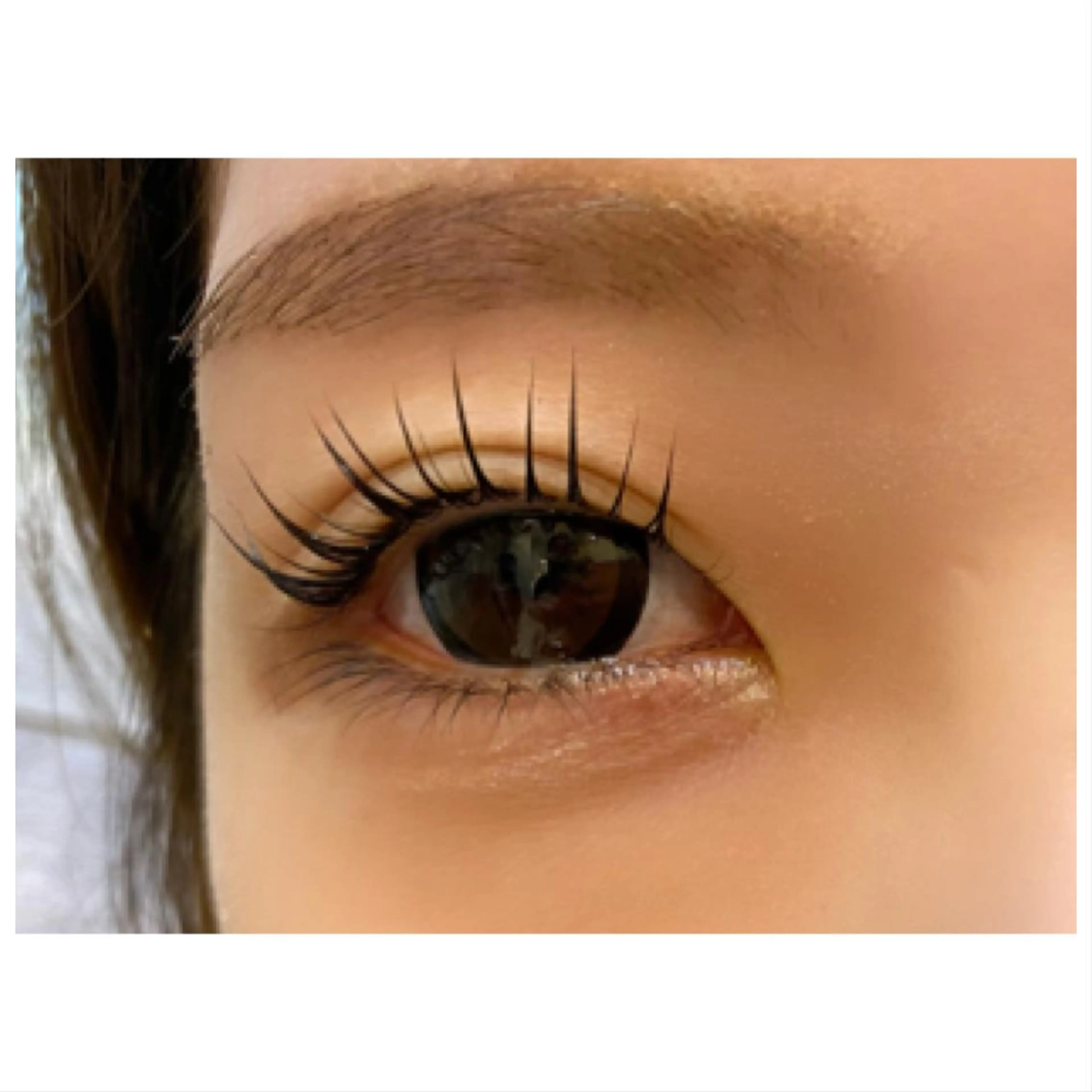 マツエク・マツパ ワックス脱毛 Eyelash&Eyebrow La Tiara所属・La Tiara 積田の眉毛・アイブロウイメージ