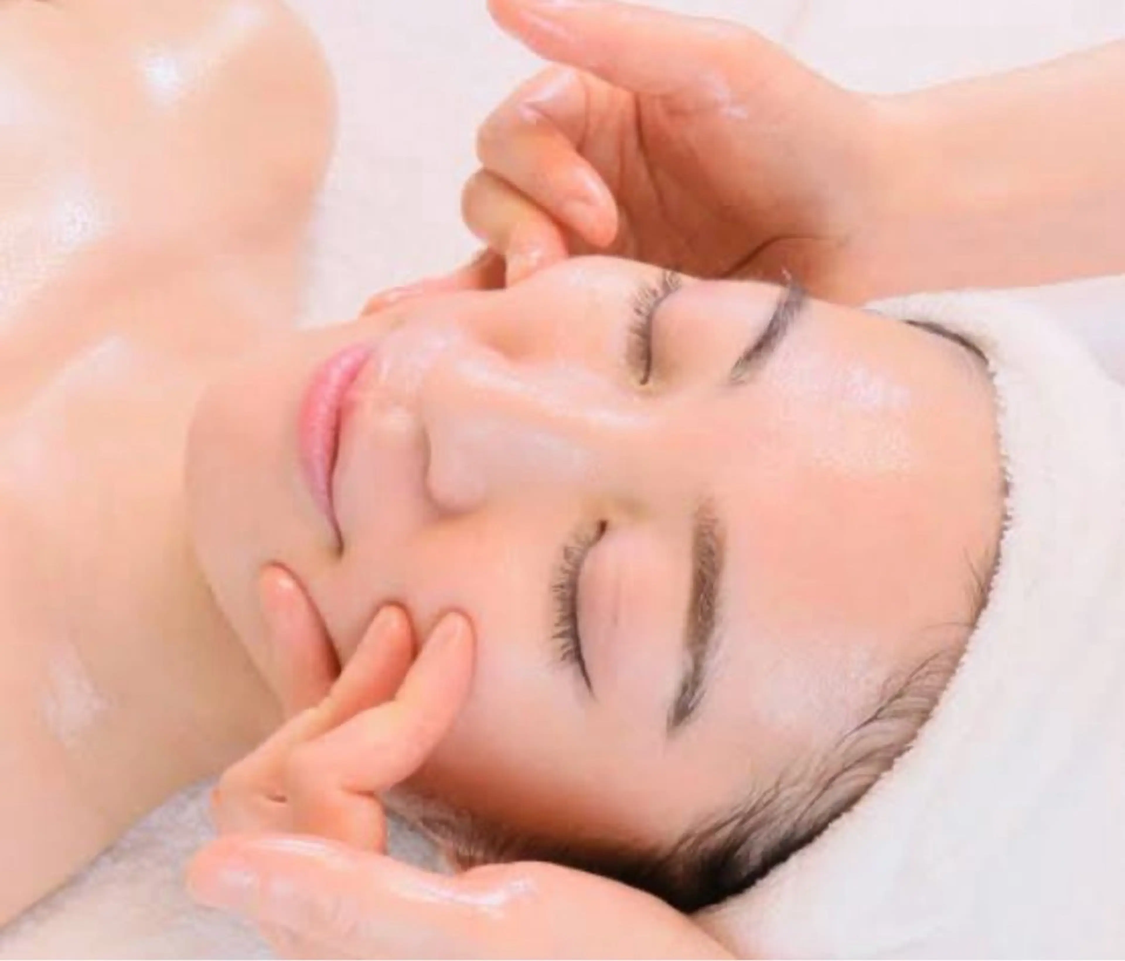 美肌ケア★酵素洗顔で毛穴汚れ除去➕マッサージで美肌に✨の写真