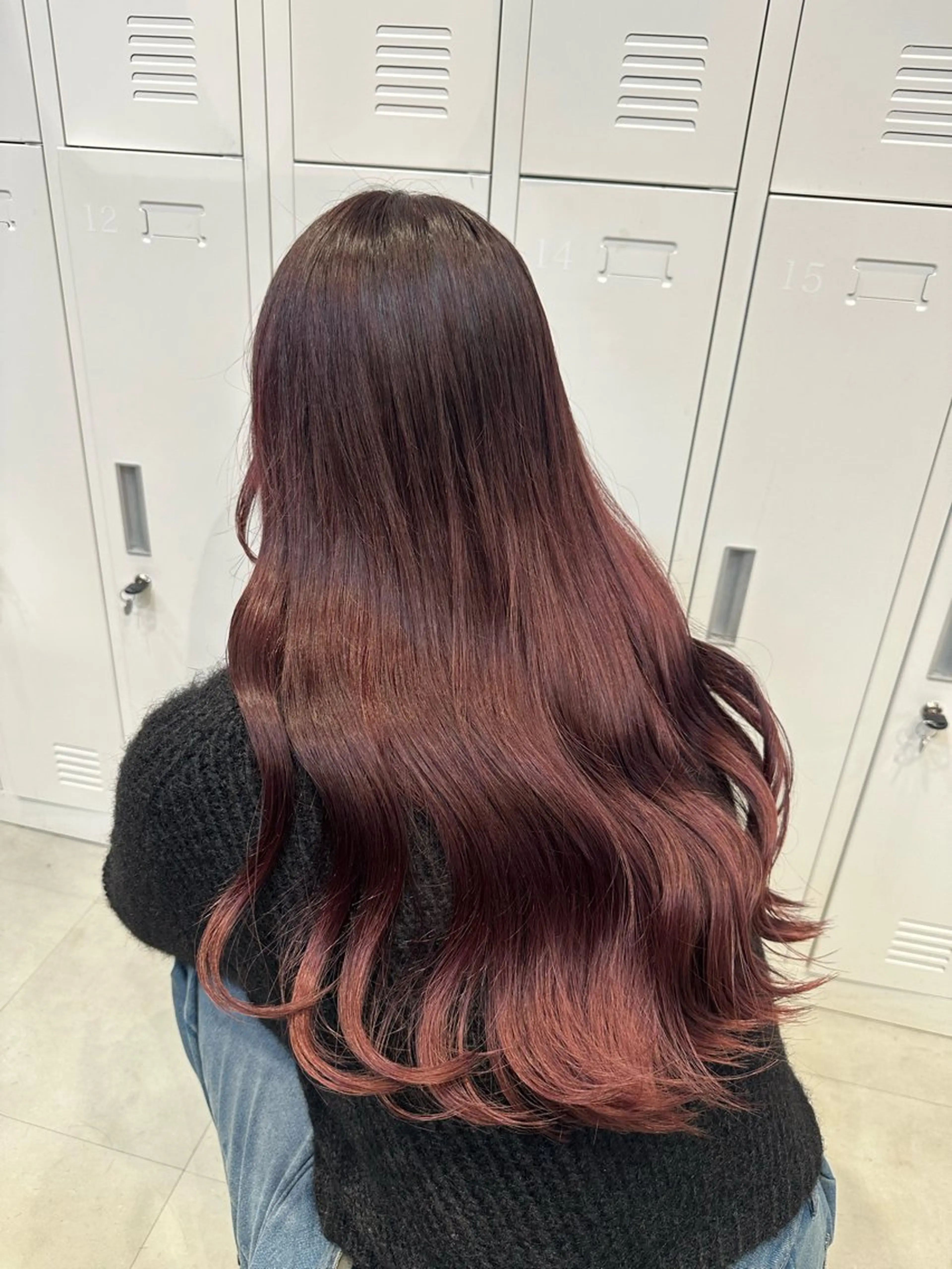 セミロング カラー ヘアカラー トリートメント 💖ハイライト/ハイ トーン💖MIKIのヘアスタイル