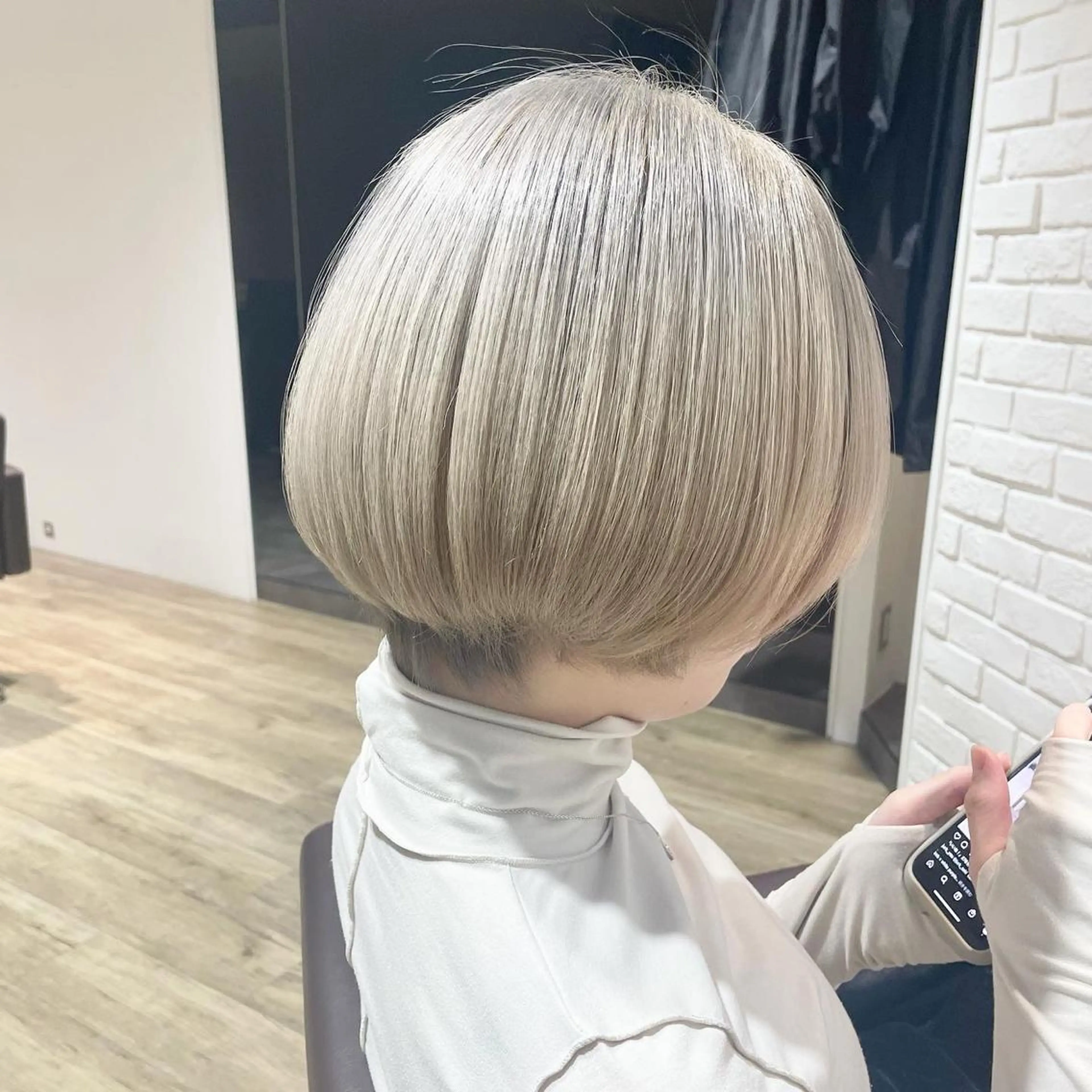 ショート 前田 菜奈子のヘアスタイル