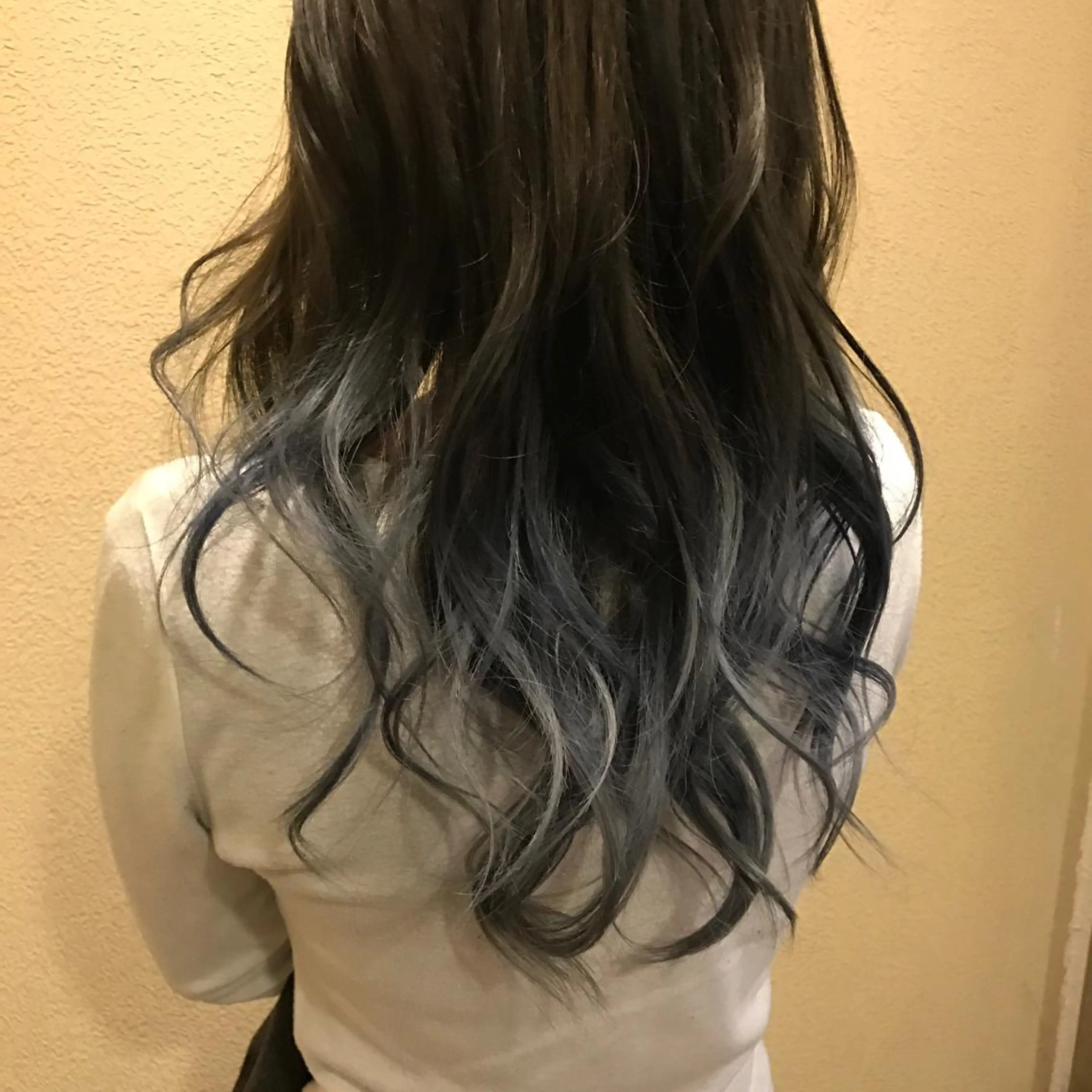 ロング u harukaのヘアスタイル